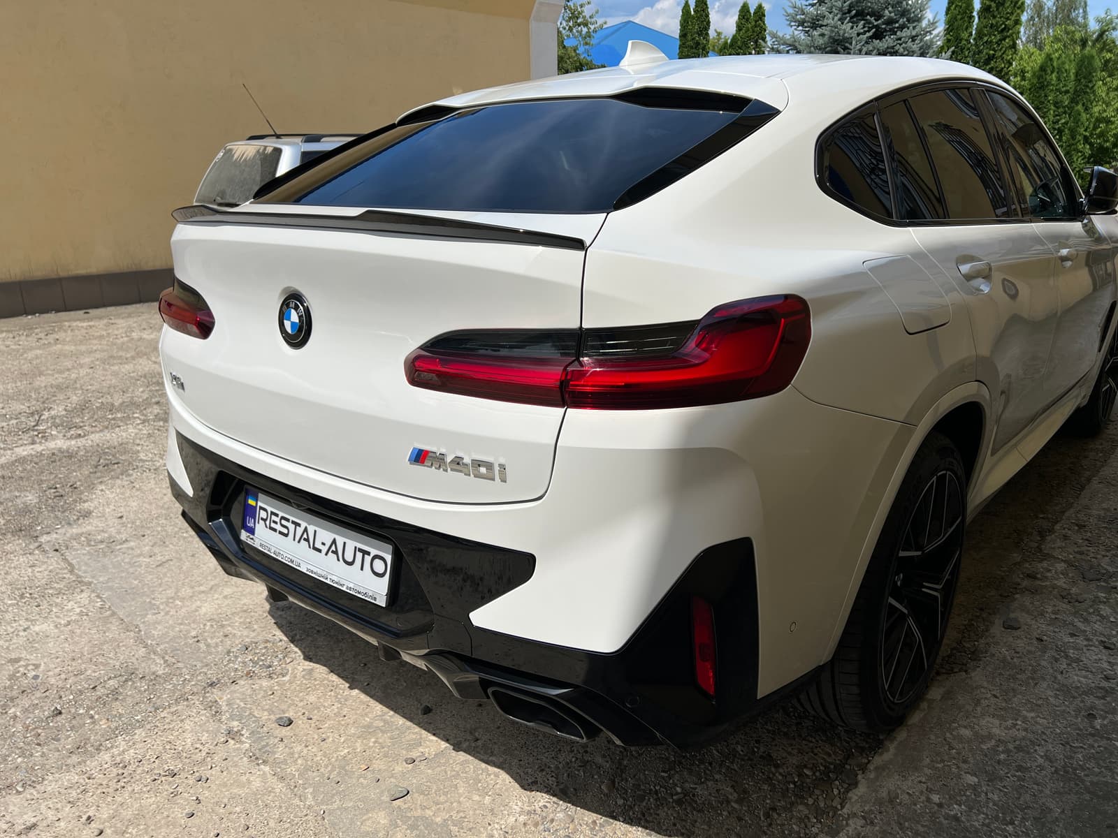 Спойлер Чорний глянець (стиль X4M) на BMW X4 G02 2018-2022 року 6