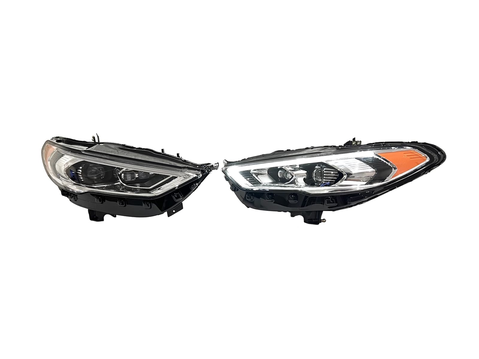 Передні LED фари Ford Fusion USA 2017-2021 (жовтий габарит)