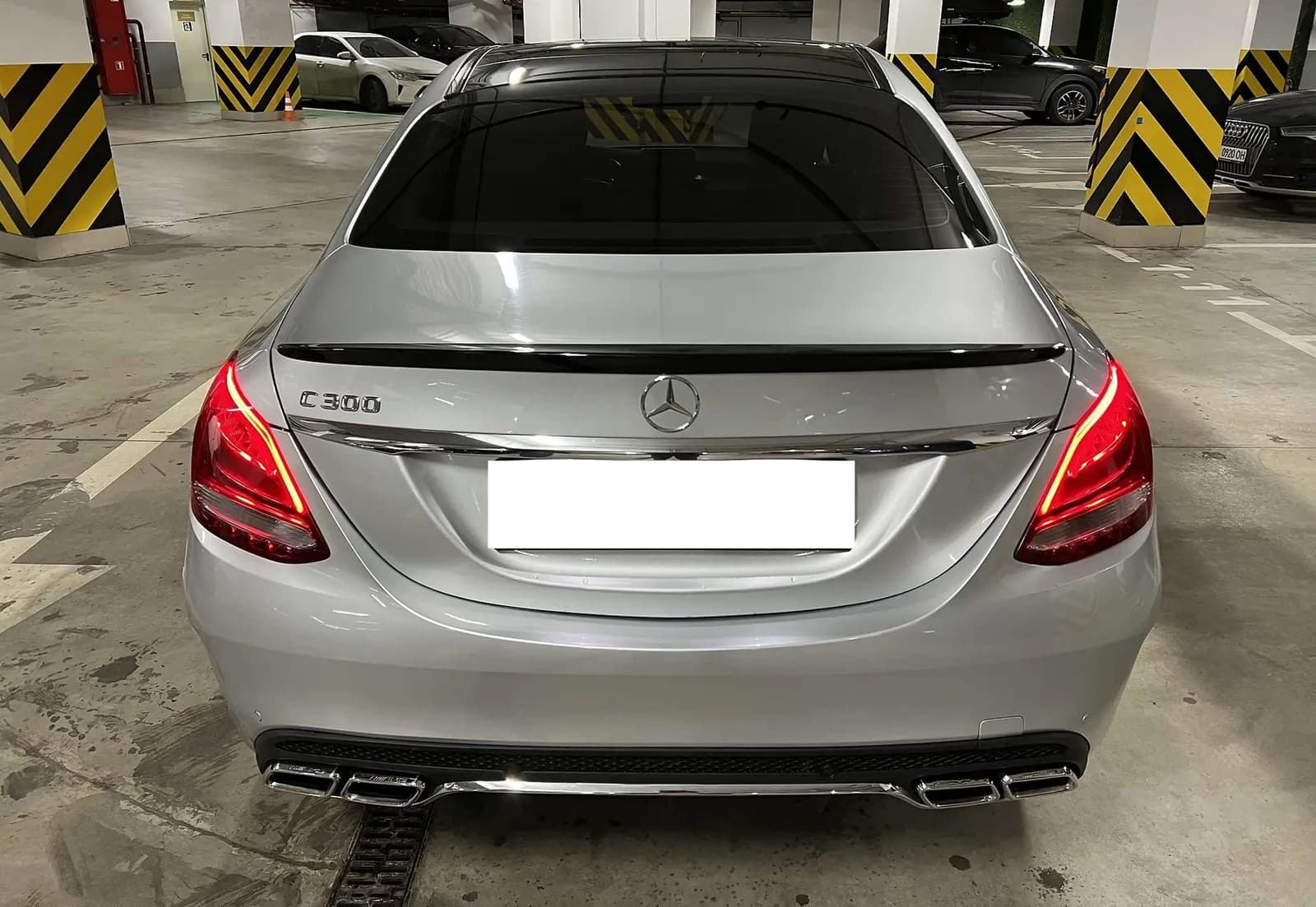 Дифузор (заднього бампера) Chrome Black / Chrome Pipe (стиль AMG C63) Sedan на Mercedes-Benz C-Class W205 2014-2018 року 6