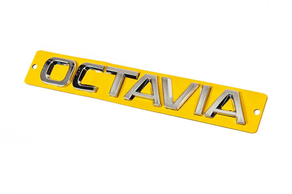 Напис Octavia (165мм на 22мм)