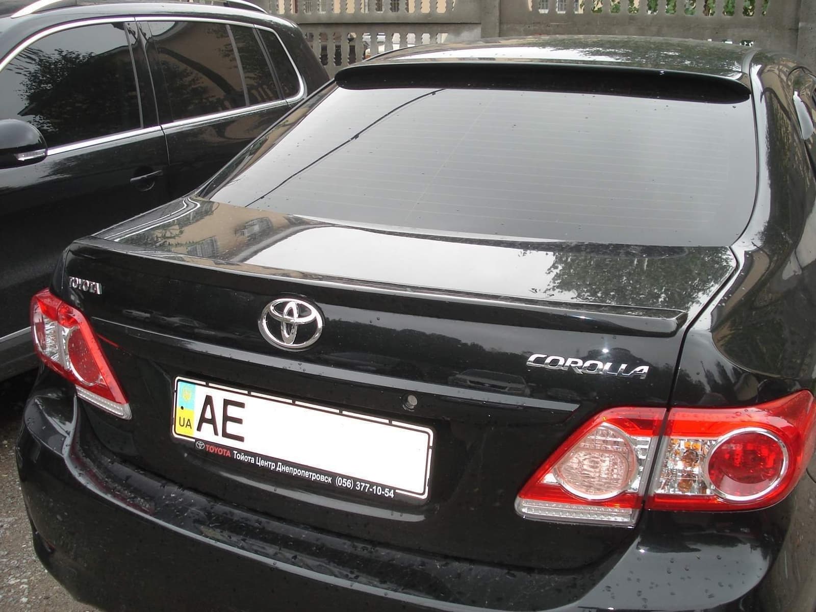 Спойлер ліп багажника Toyota Corolla 2007-2012 склопластик під фарбування