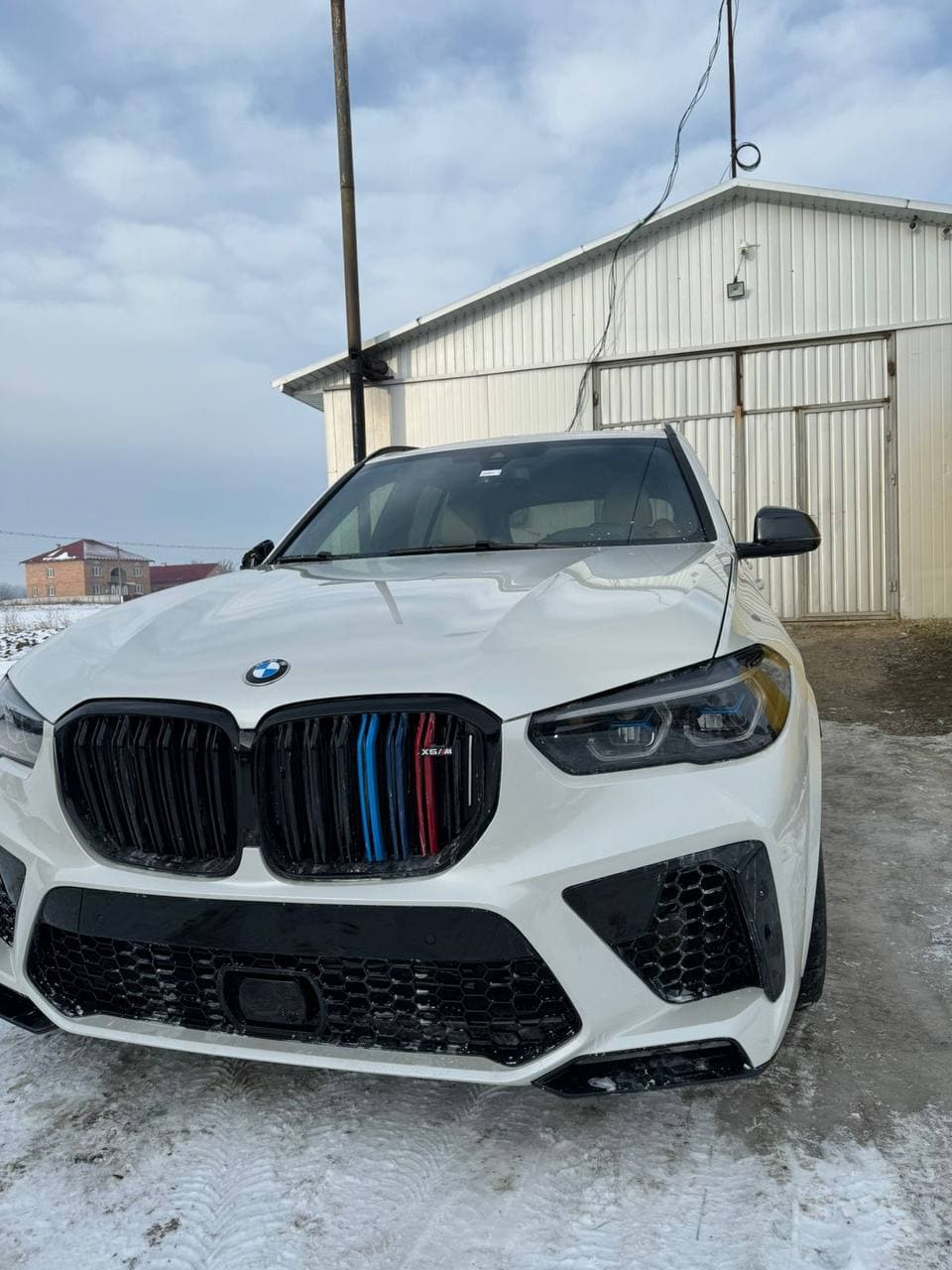 Ніздрі M-color (Подвійні M-Look) на BMW X5 G05 2018-2022 року 4