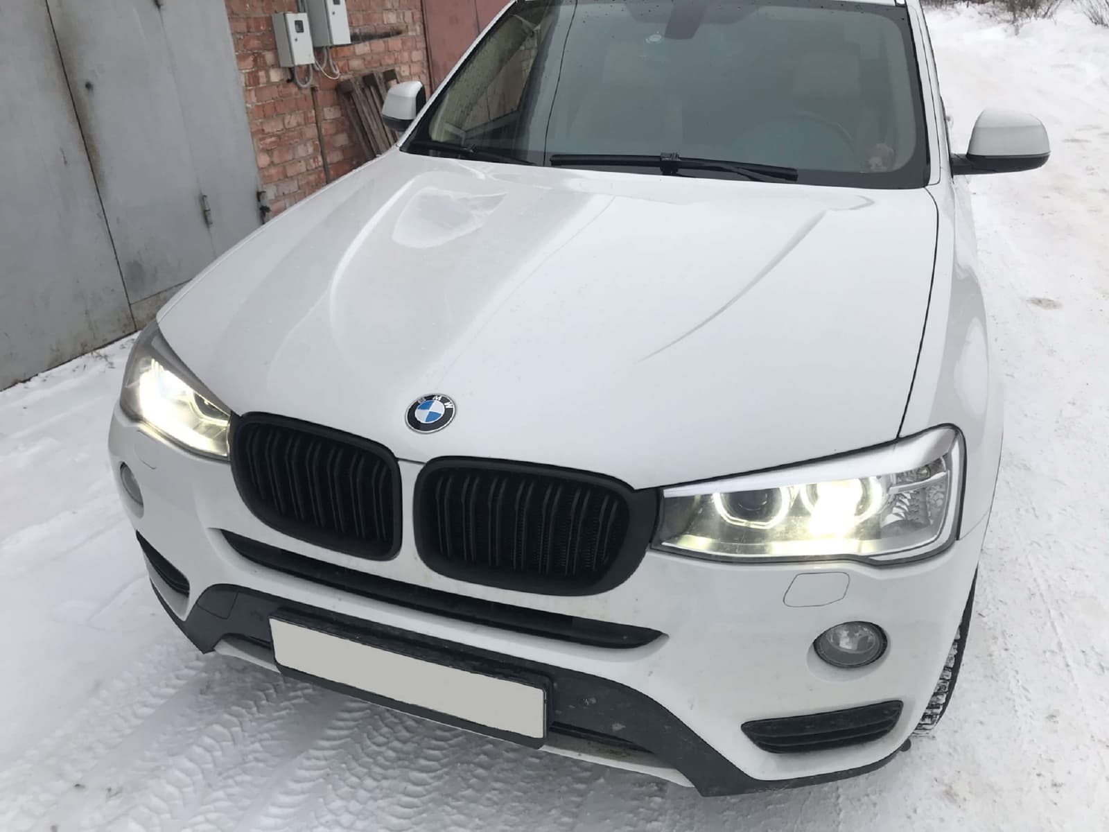 Ніздрі Чорний мат (Подвійні M-Look) на BMW X3 F25 2014-2017 року 3