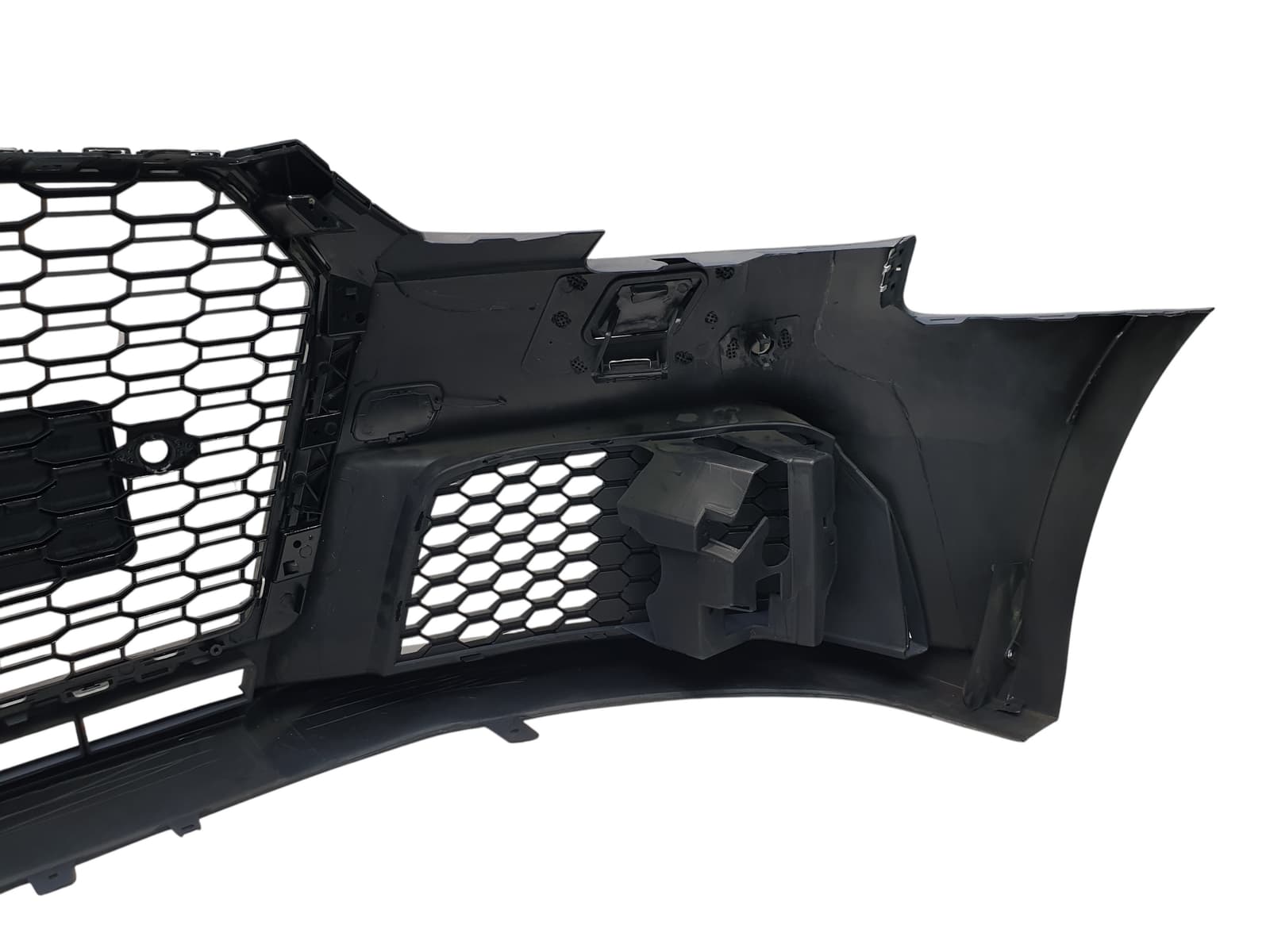 Передній бампер (RS Style) на Audi A4 B9 2015-2019 року 6