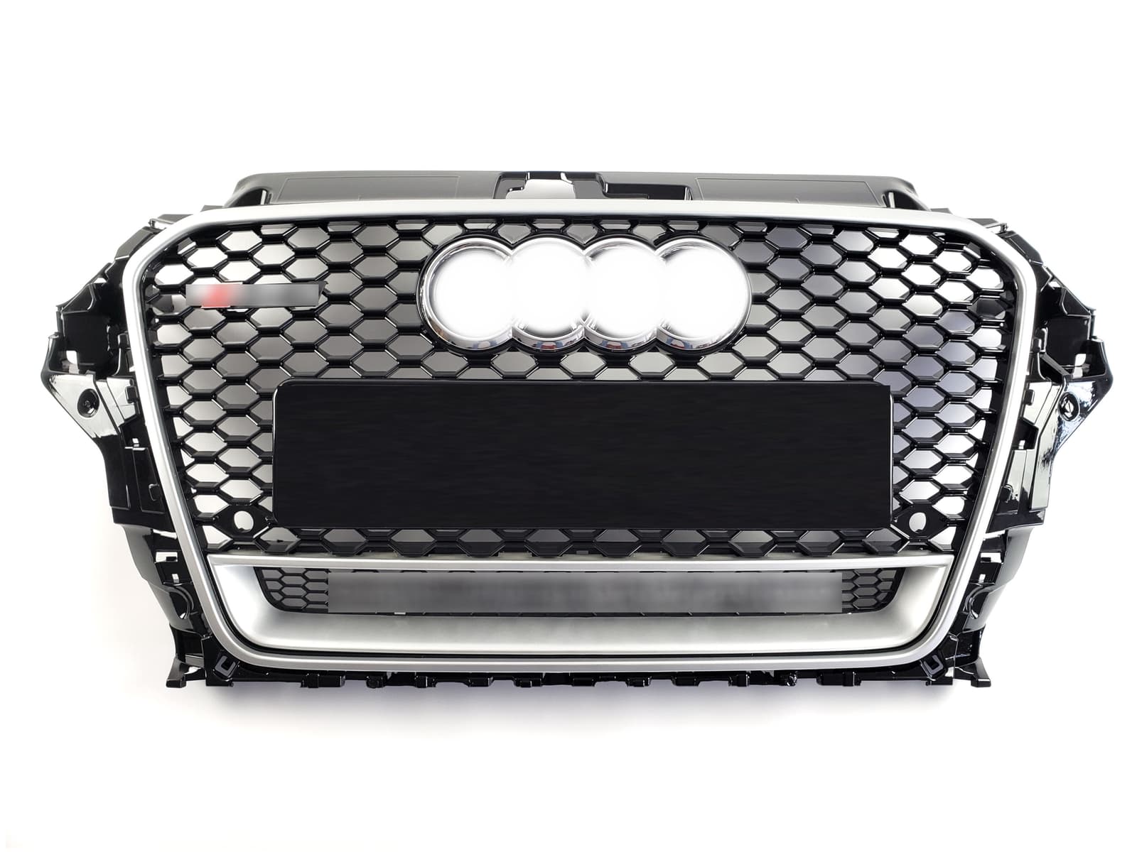 Решітка радіатора Black Silver (в стилі RS3) на Audi A3 8V 2012-2016 року