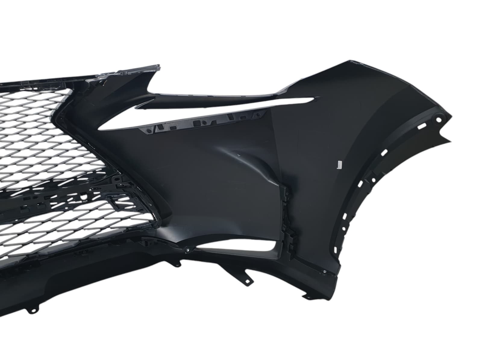 Передній бампер (стиль F-Sport) V2 на Lexus NX 2014-2017 року 6