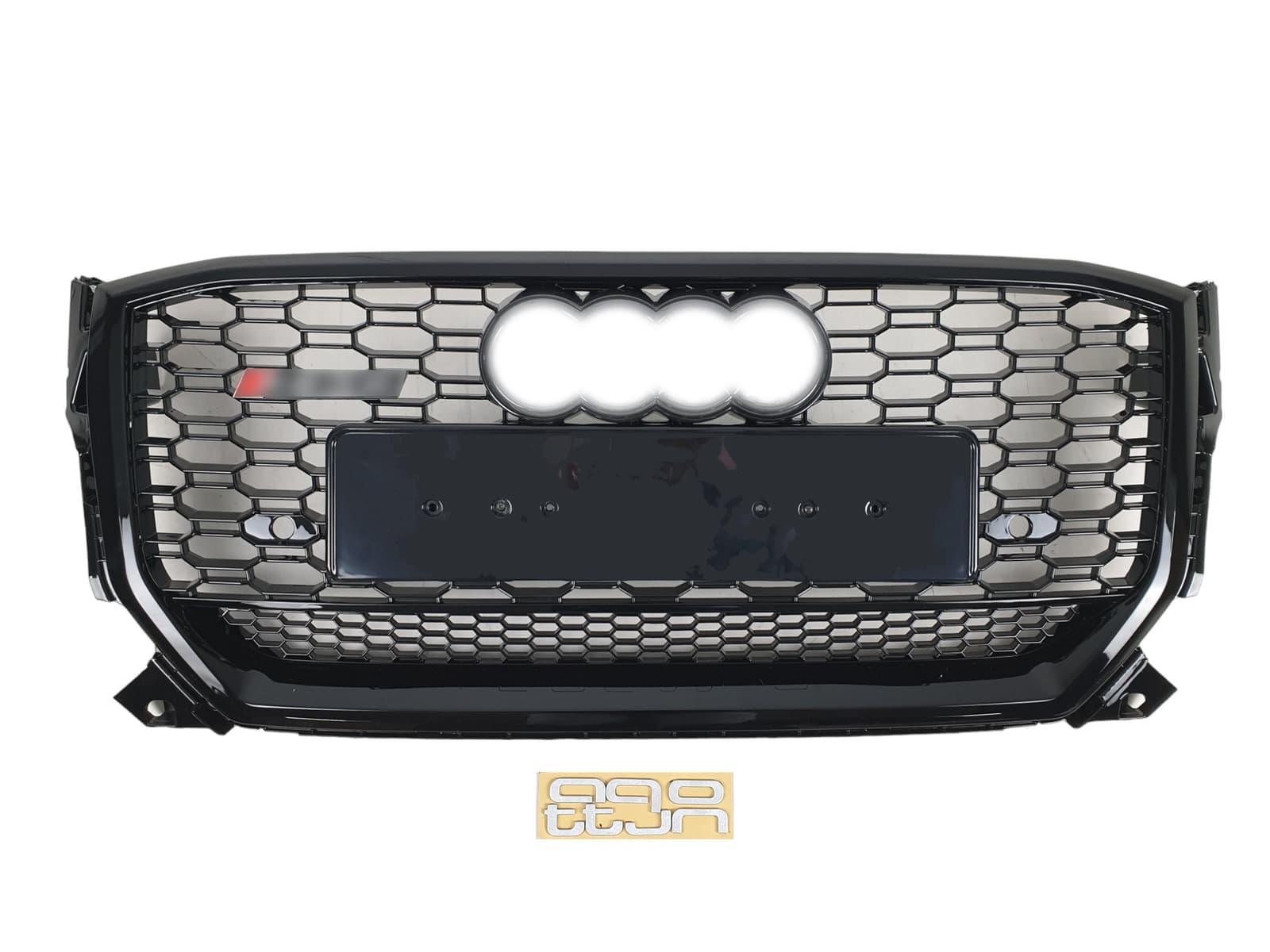 Решітка радіатора Full Black (в стилі RSQ2) на Audi Q2 GA 2016-2020 року