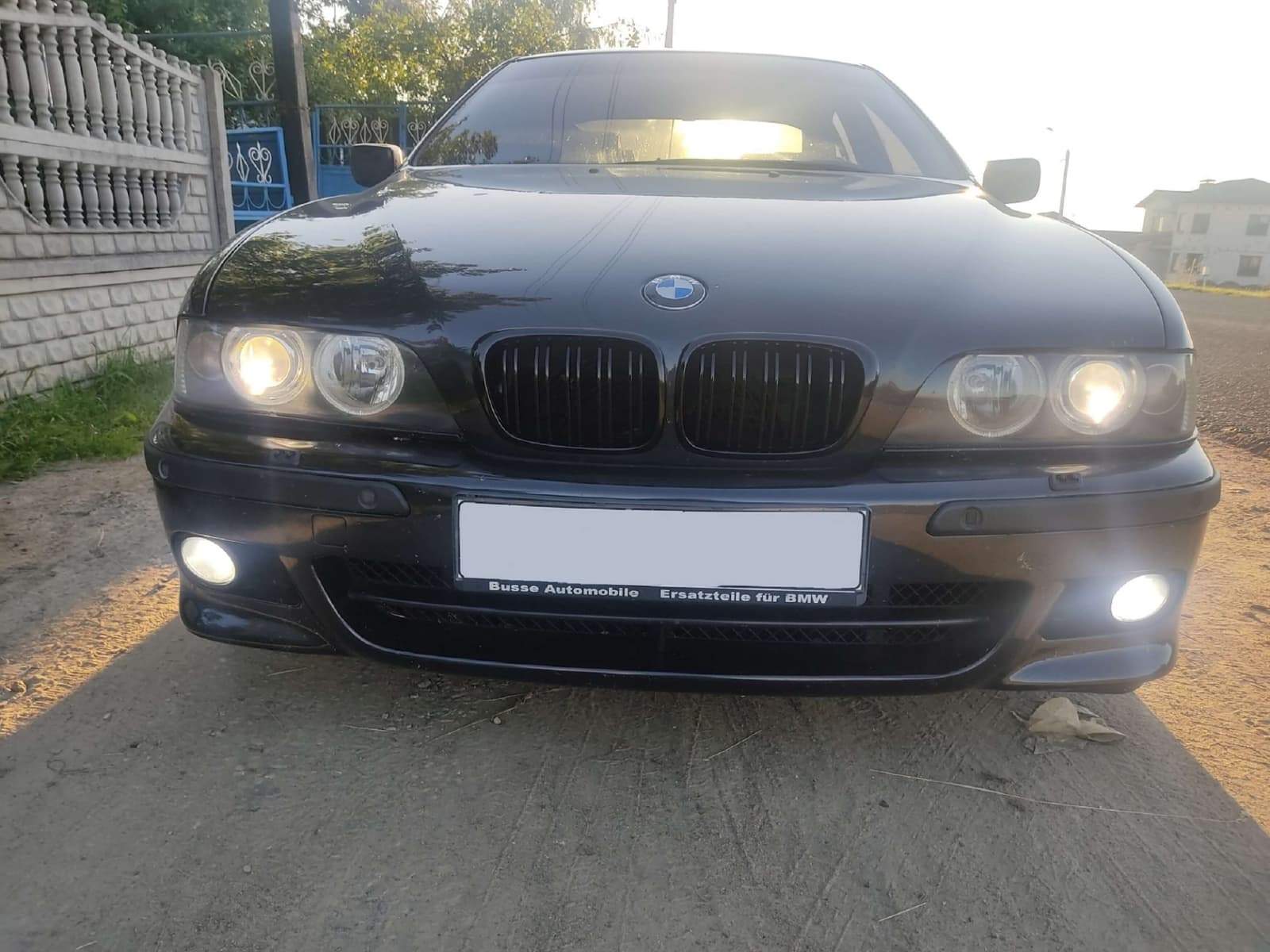 Ніздрі Чорний глянець (Подвійні M-Look) на BMW 5 Series E39 1996-2004 року 5