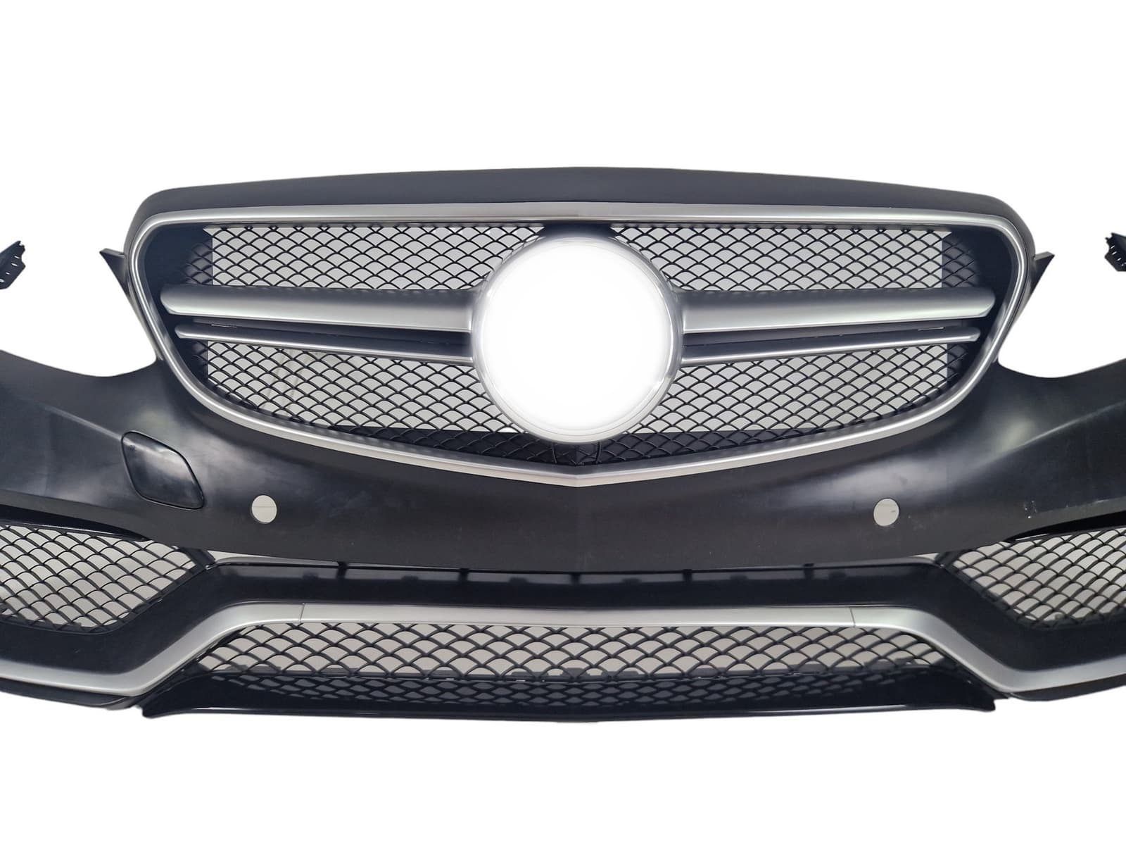 Передній бампер (стиль E63 AMG) на Mercedes-Benz E-Class W212 2013-2016 року 4