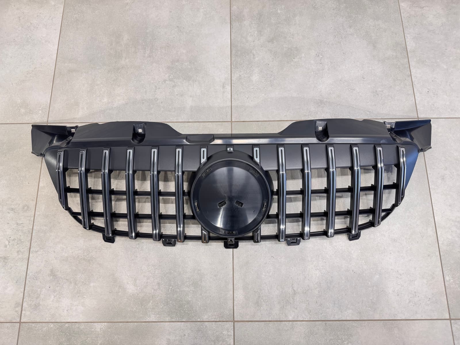 Решітка радіатора CHROME для Mercedes-Benz Sprinter W906 2006-2013