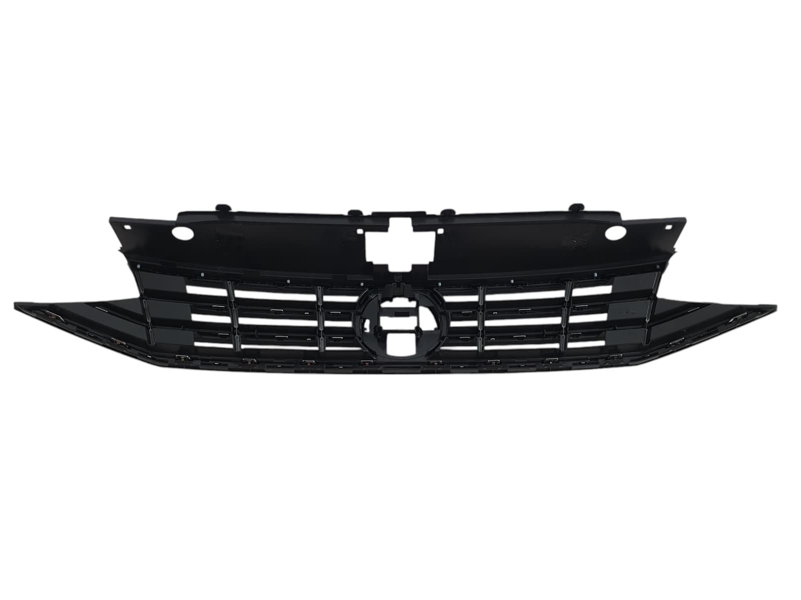 Решітка радіатора (стиль R-Line) V1 на Volkswagen Passat B8 2014-2019 року 3