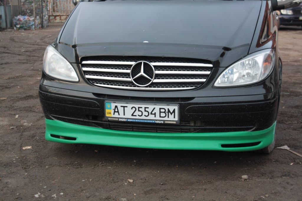 Накладка на бампер BRB V1 (під фарбування) 2010-2015 рік 3
