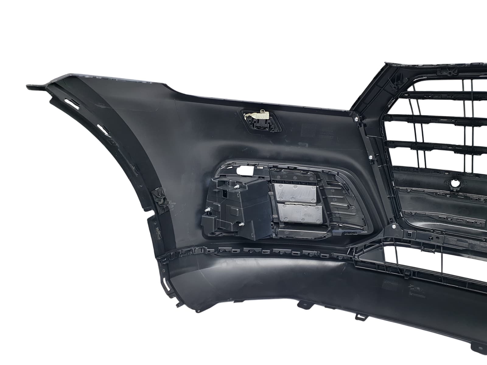 Передній бампер (S-Line) V1 на Audi Q5 80A 2016-2020 року 6