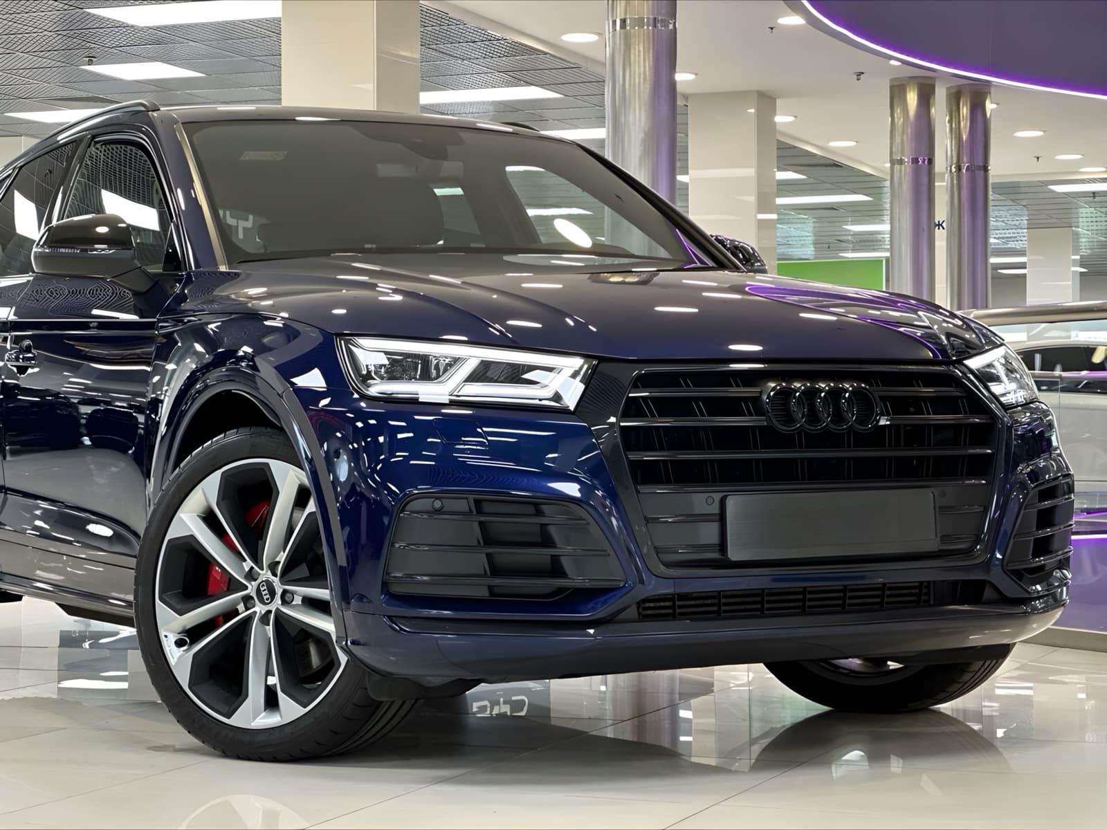 Бампер передній у зборі S-Line BLACK Audi Q5 2017-2020