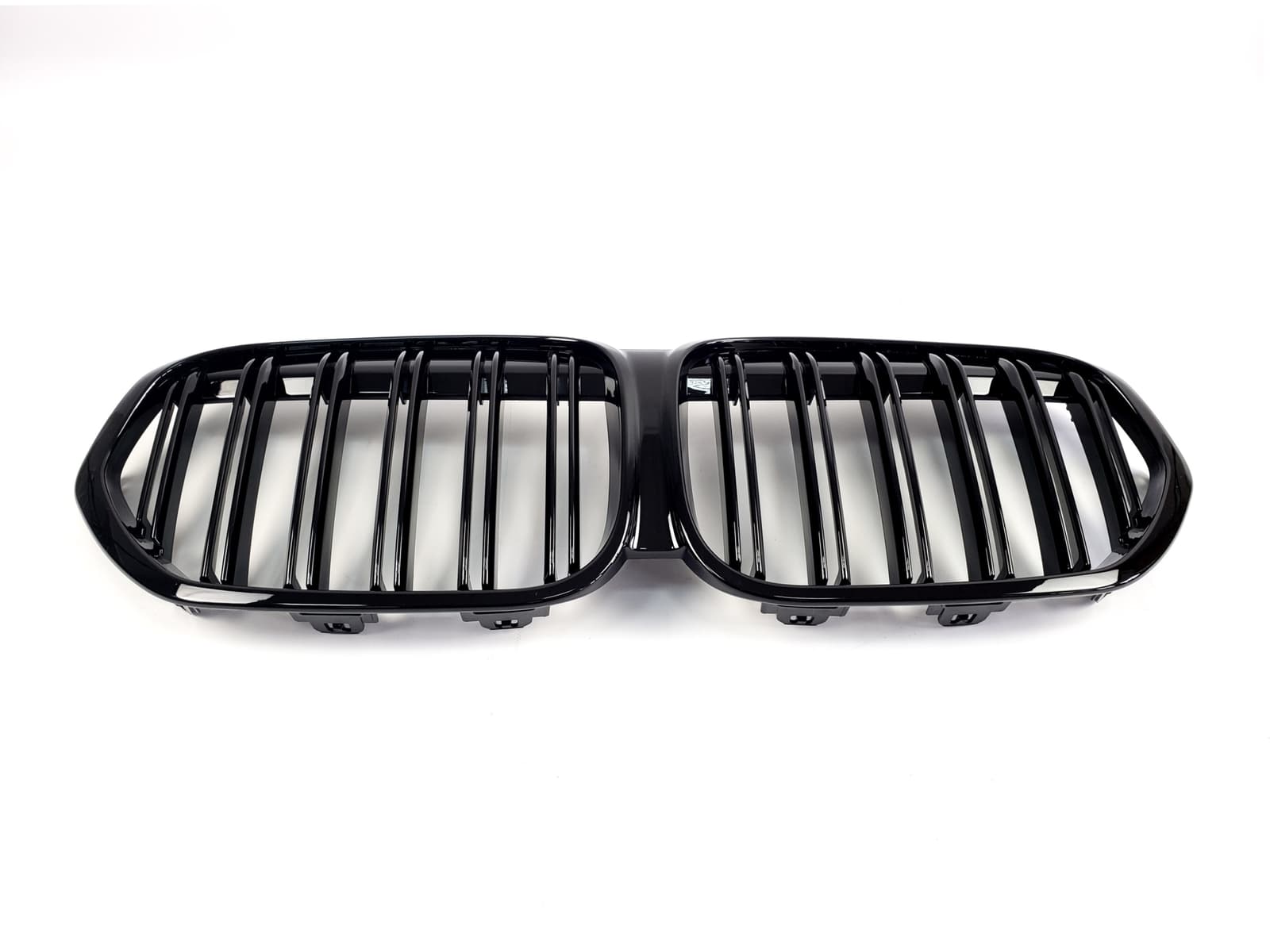 Ніздрі Чорний глянець (Подвійні M-Look) на BMW X1 F48 2019-2022 року 2