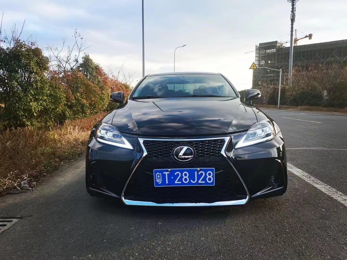 Бампер Lexus IS 2006-2012 у стилі F-SPORT 2017+