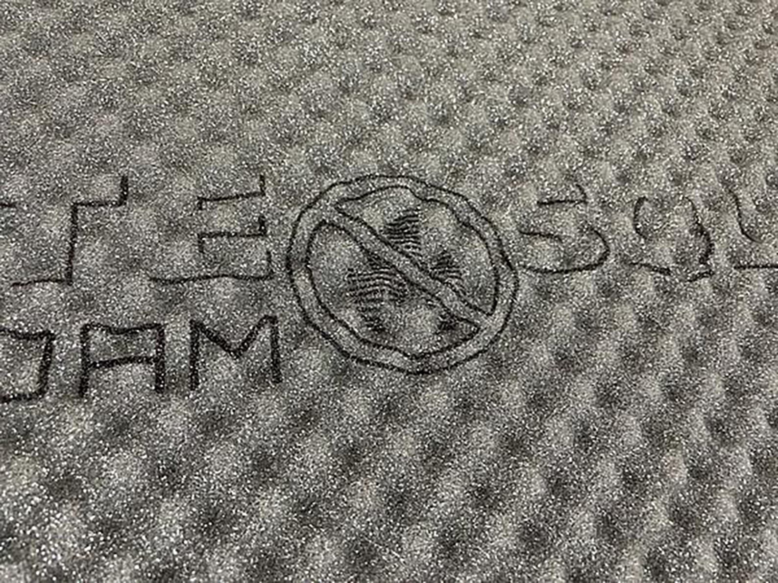 Негорючий звукопоглинаючий лист SQL NF 15 Non flam Foam 15мм (75х100см) 5