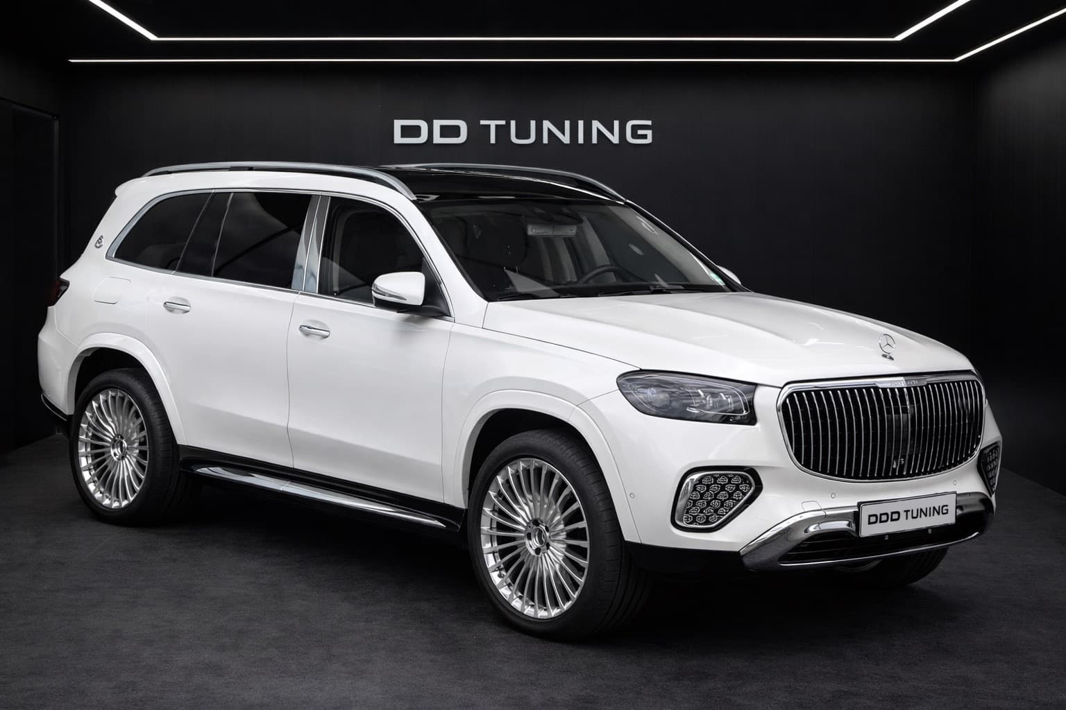 Передній бампер в зібраному вигляді Maybach GLS600 (2025-Design)