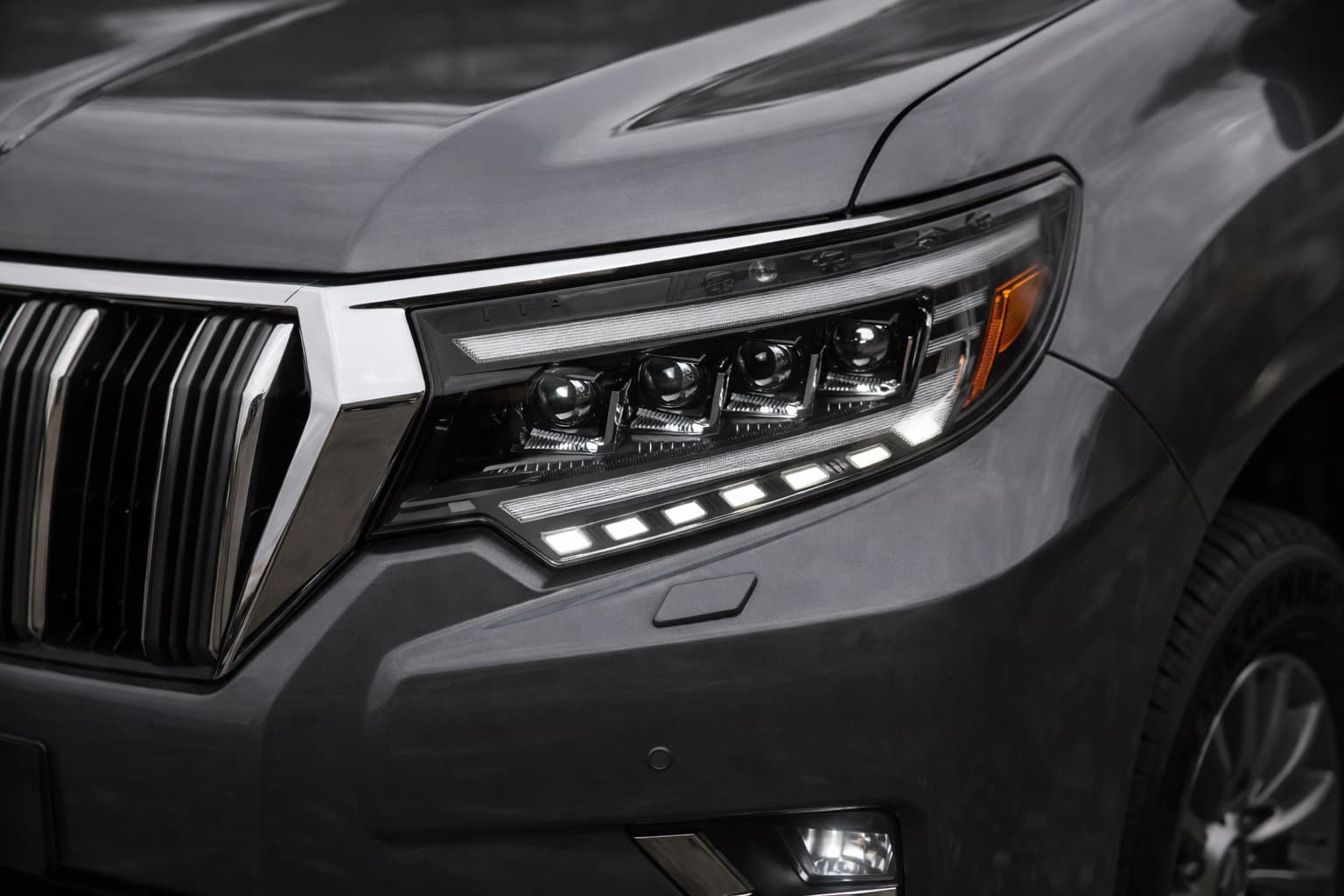 Передня оптика Lexus-design 4-LED V2 (2017+, 2 шт)