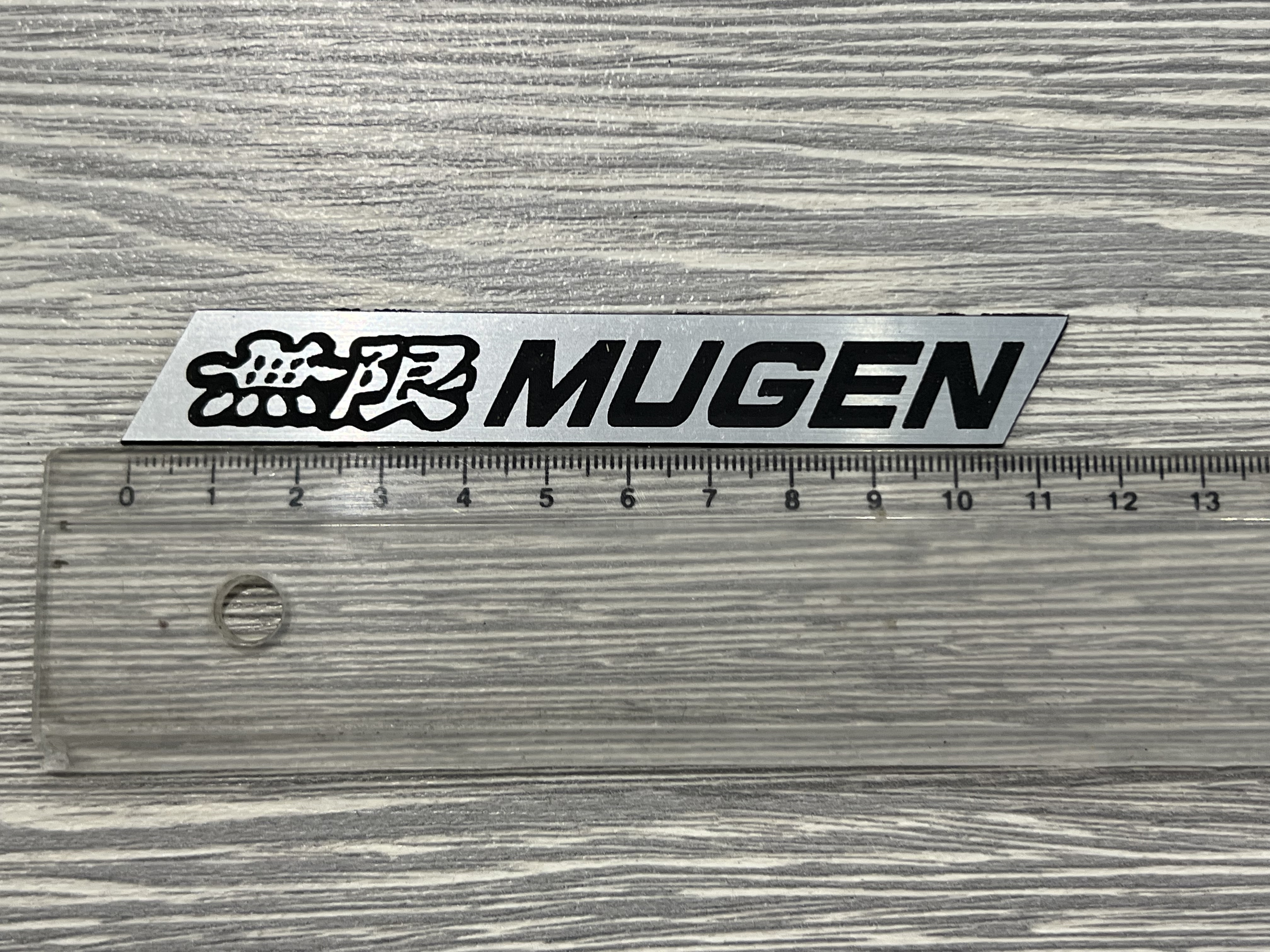 Емблема на решітку Mugen для Honda (ABS пластик) 4