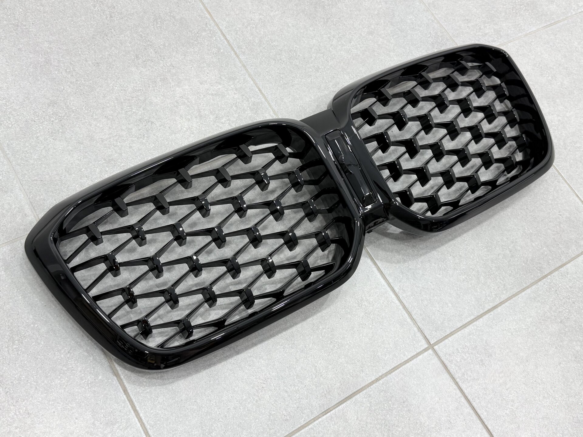 Решітка радіатора на BMW X3 G01, X4 G02 2021- Shadow-line 51135A1AC59 3