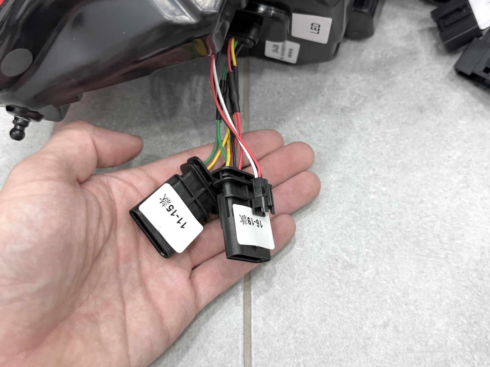 Задні LED ліхтарі стиль CSL для BMW 3 series F30 2012-2018 червоні, комплект 4шт. 6