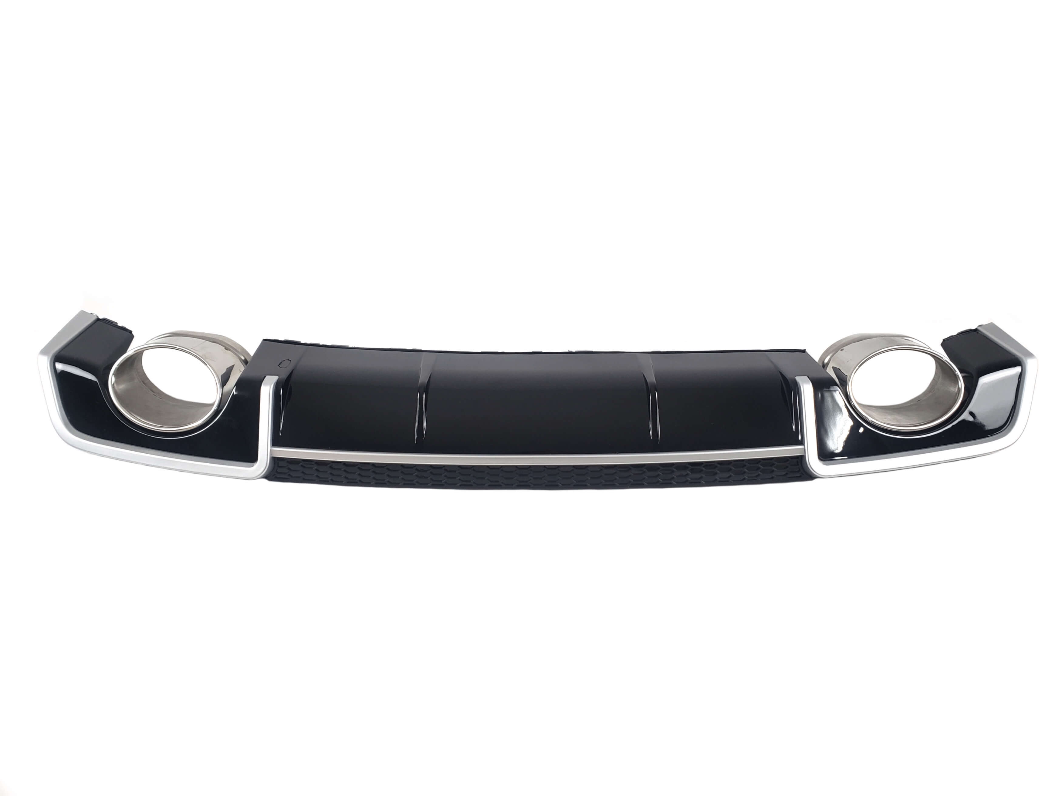 Дифузор (заднього бампера) Black Silver / Chrome Pipe (в стилі RS3) Sedan на Audi A3 8V 2012-2016 року