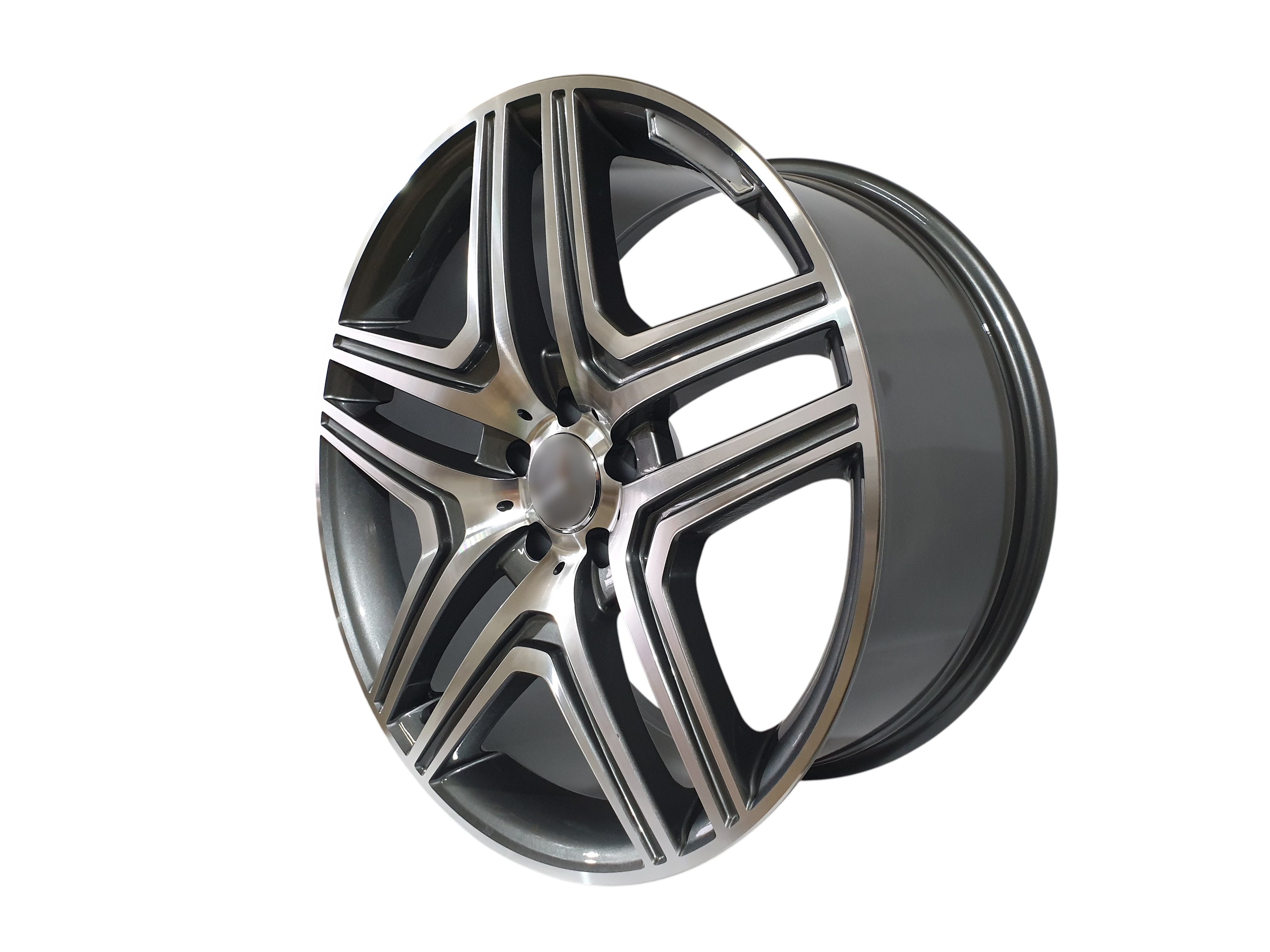 R20 GMF (одноширокі 9.5J ET45) на Mercedes-Benz A-Class W176 2012-2015 року 2