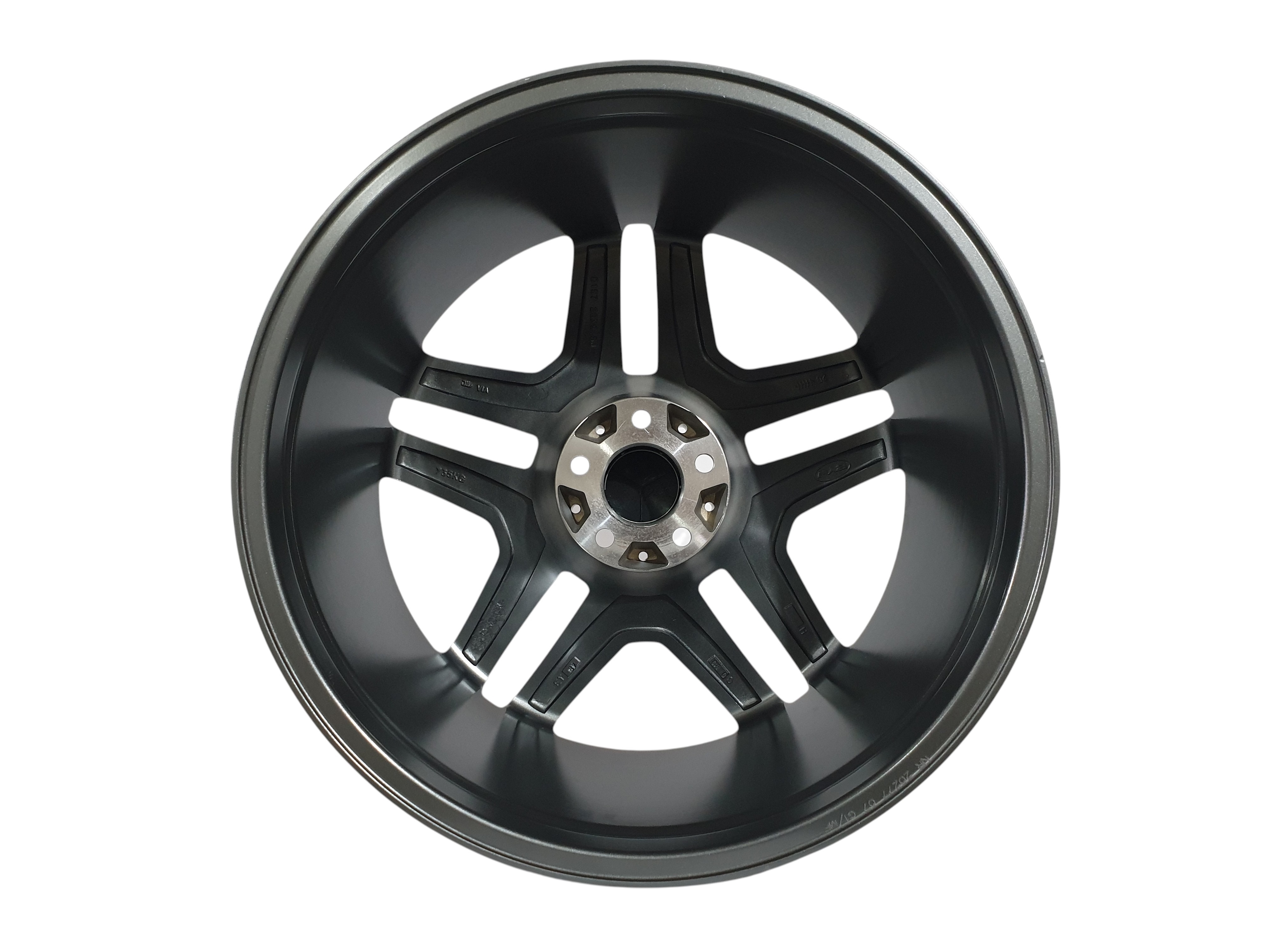 R20 GMF (одноширокі 9.5J ET45) на Mercedes-Benz A-Class W176 2012-2015 року 3