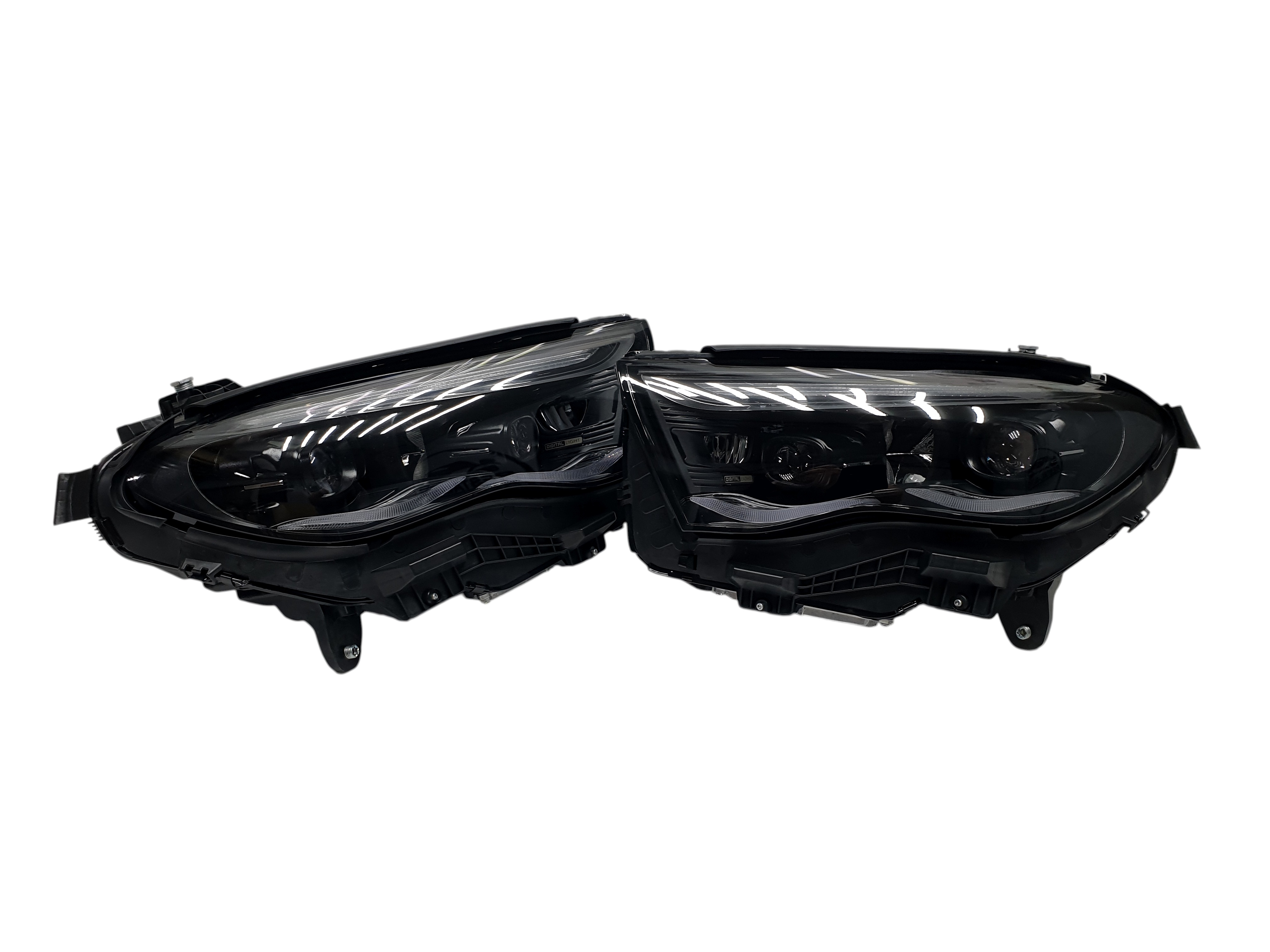 Передні фари Digital Light (заміна Led) на Mercedes-Benz E-Class W214 2023-2026 року