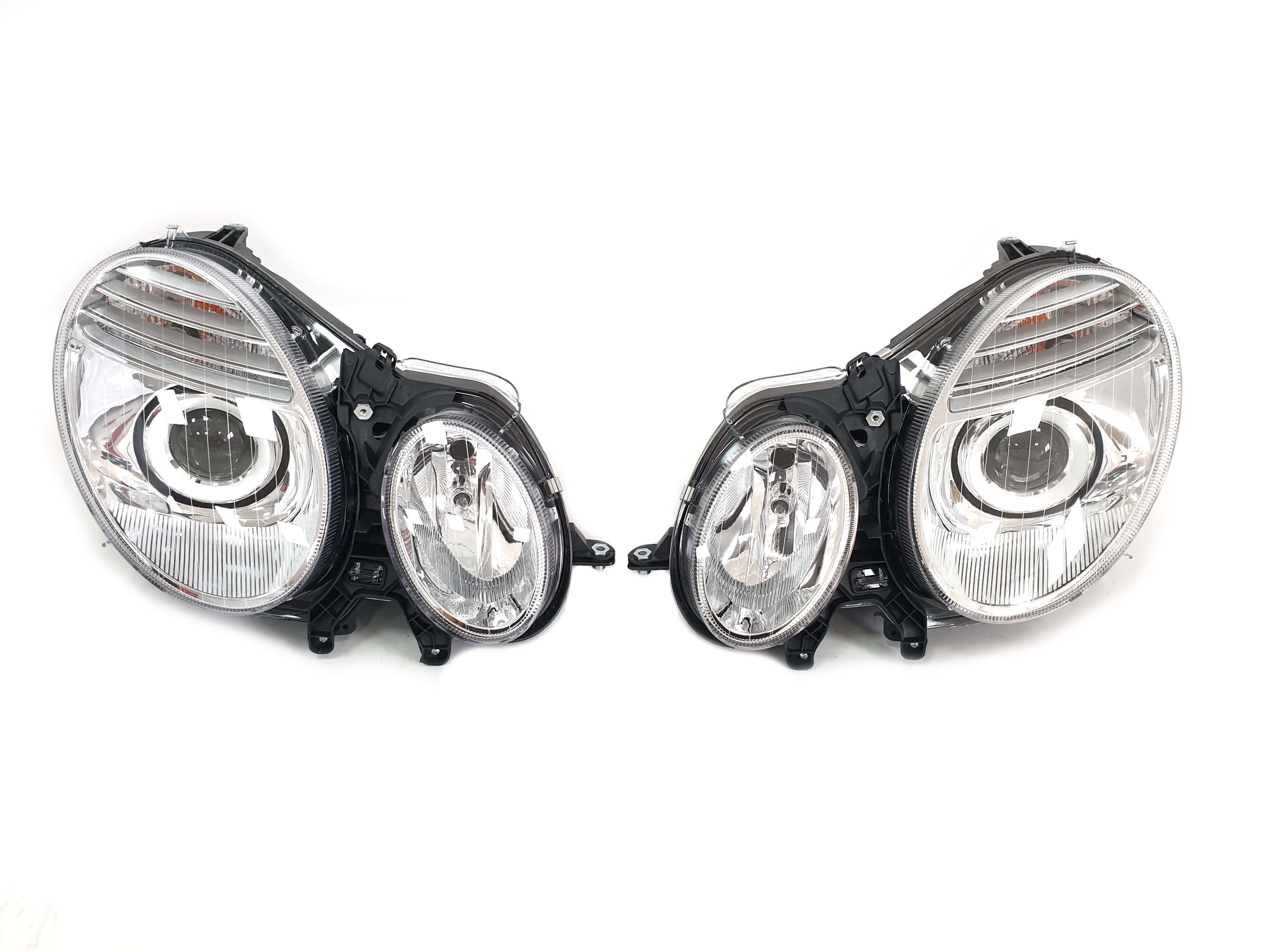 Передні фари Галоген на Mercedes-Benz E-Class W211 2007-2009 року 2