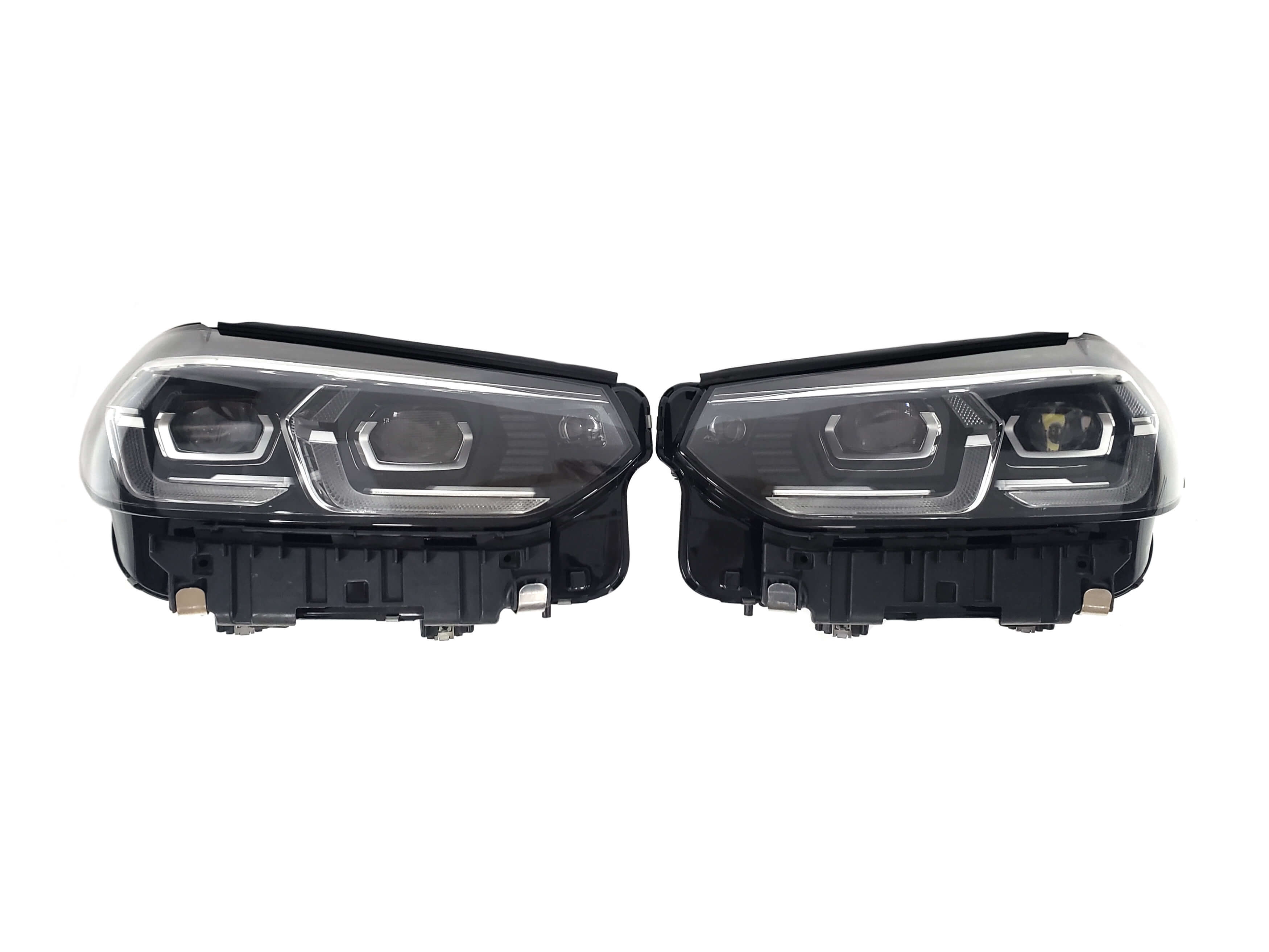 Передні фари (Full Led Adaptive) оригінал комплектні на BMW X3 G01 2022-2024 року