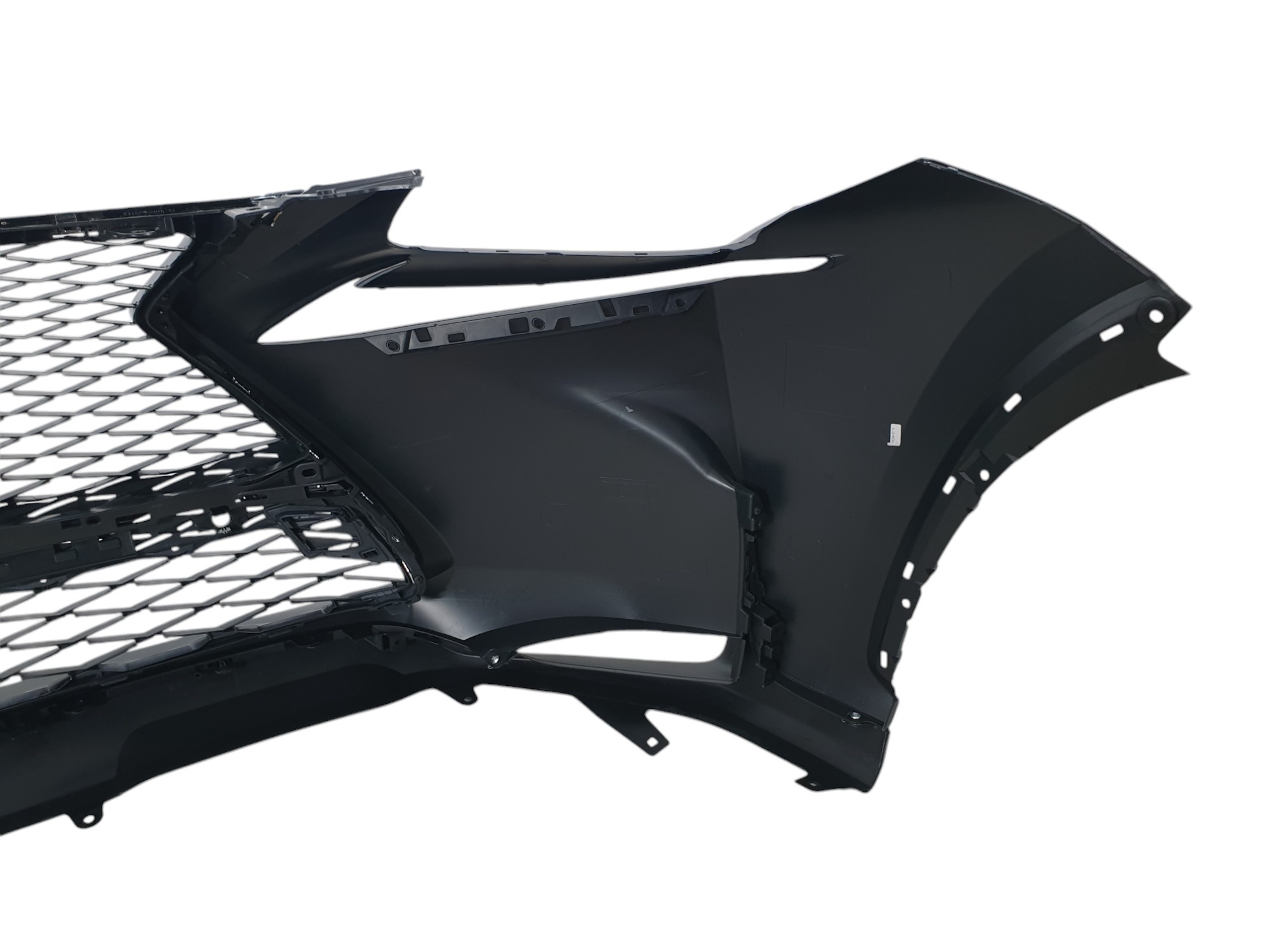Передній бампер (стиль F-Sport) V2 на Lexus NX 2014-2017 року 6