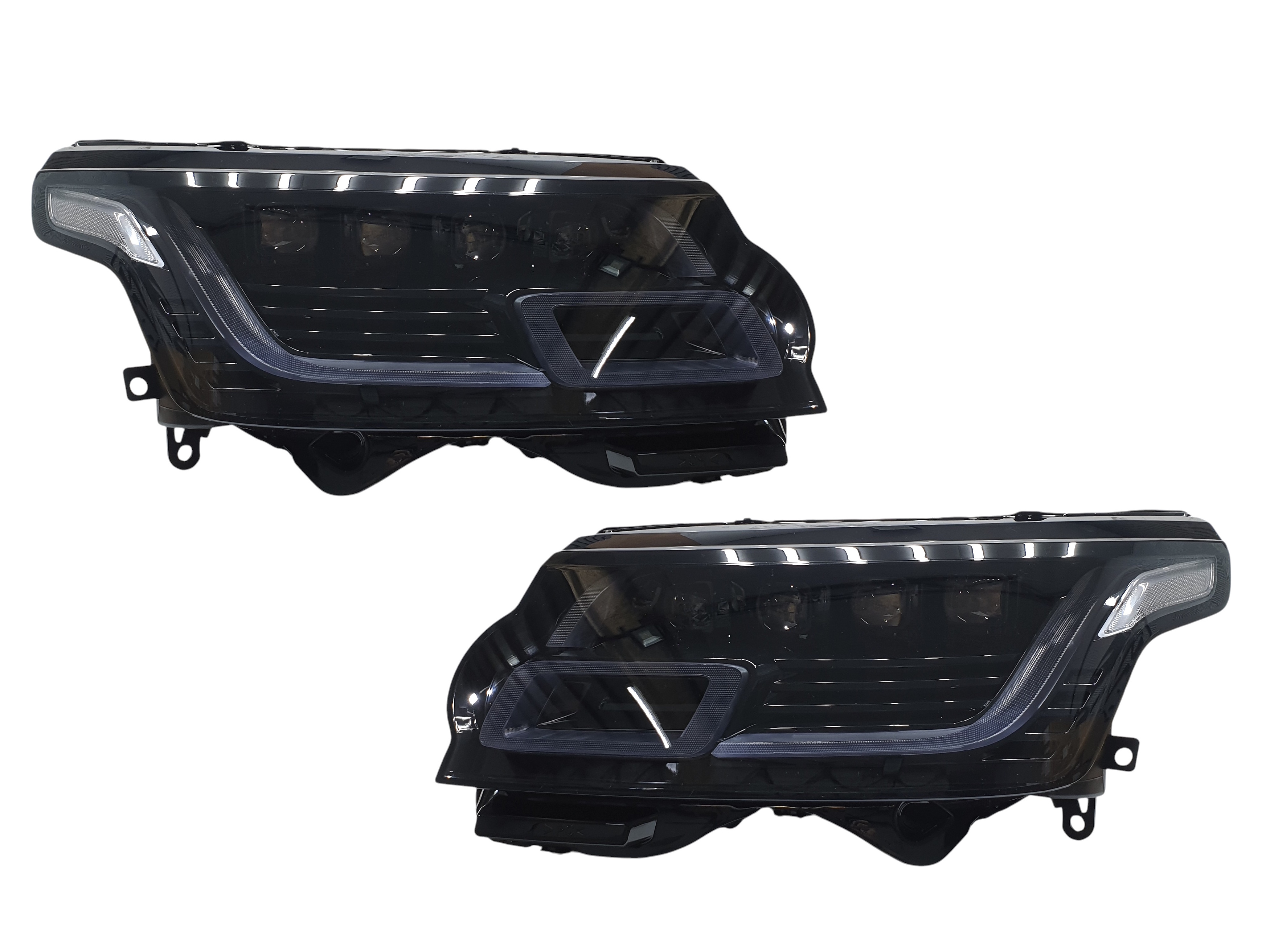 Передні фари (Upgrade to 2017+) на Land Rover Range Rover Vogue L405 2013-2017 року