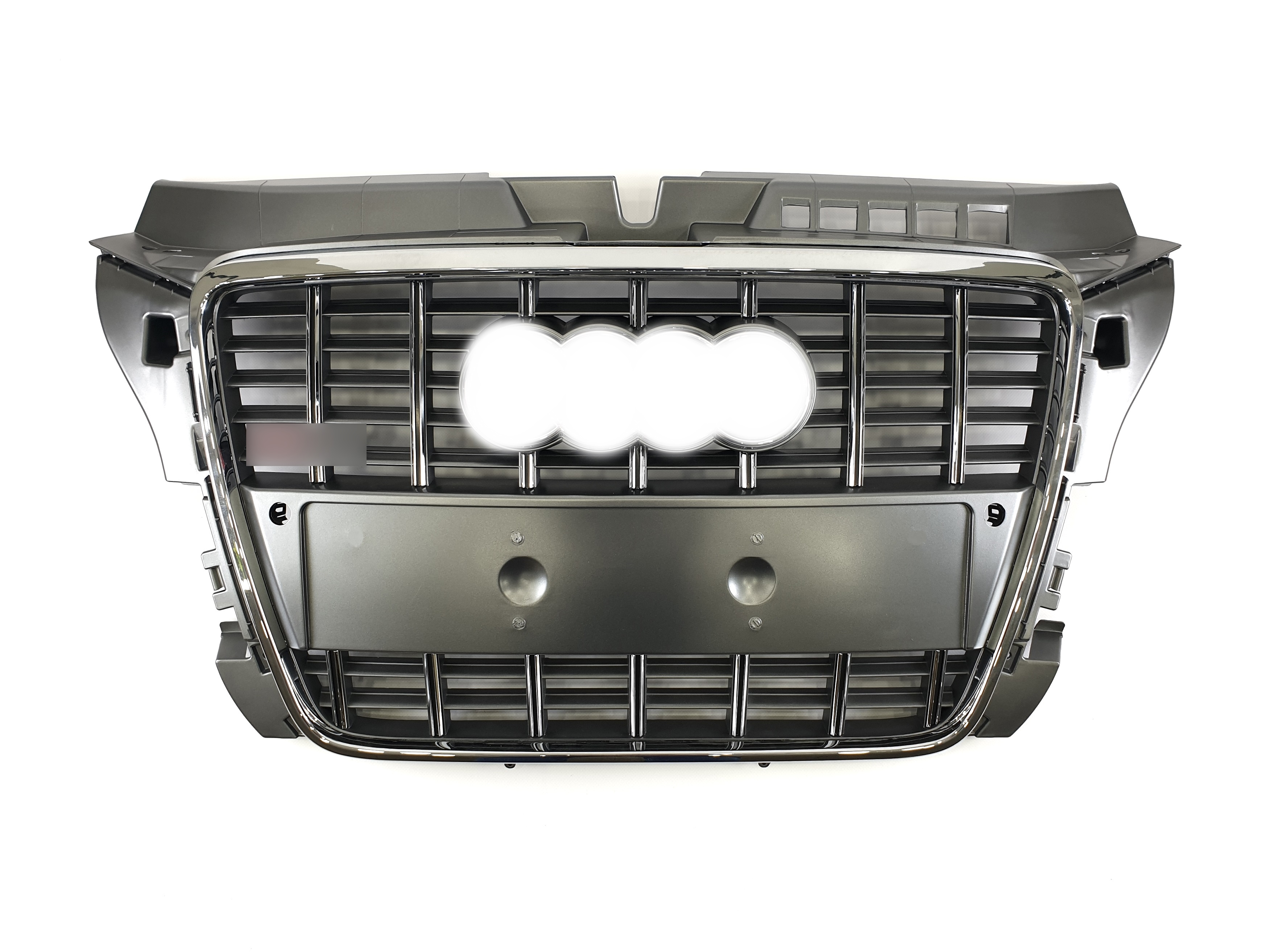 Решітка радіатора Silver Chrome (в стилі S3) на Audi A3 8P 2008-2012 року