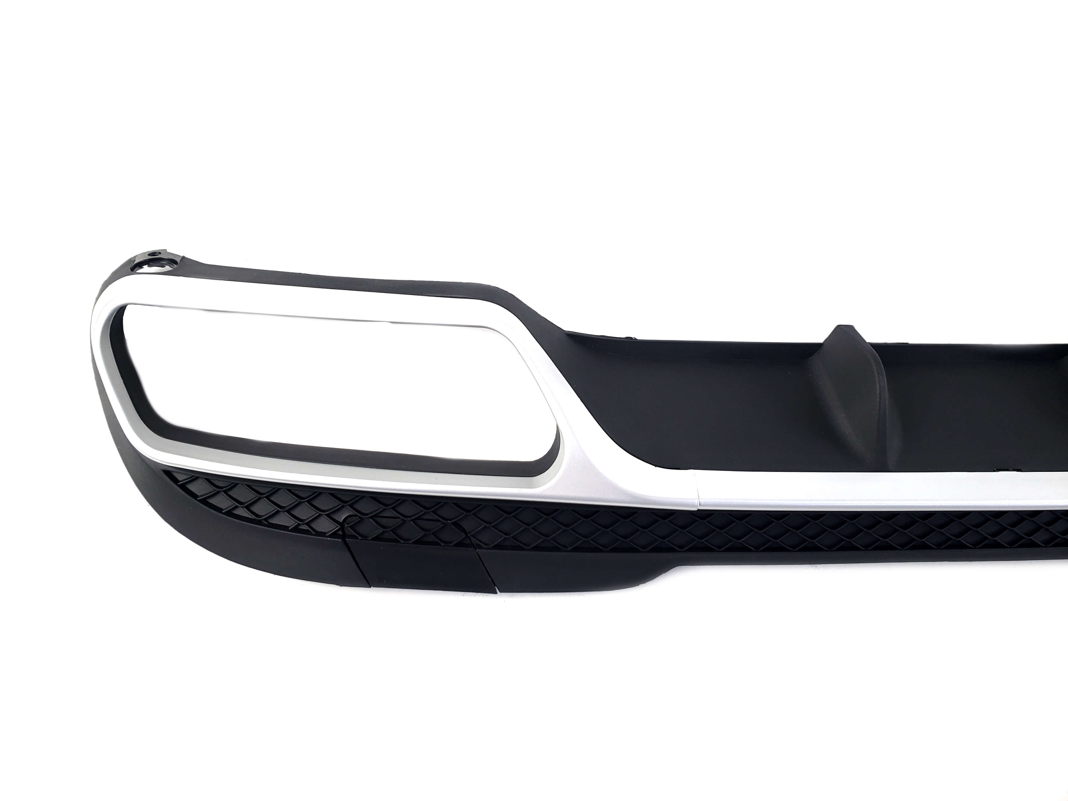 Дифузор (заднього бампера) Silver Black / Chrome Pipe (стиль AMG E63) на Mercedes-Benz E-Class W212 2013-2016 року 2