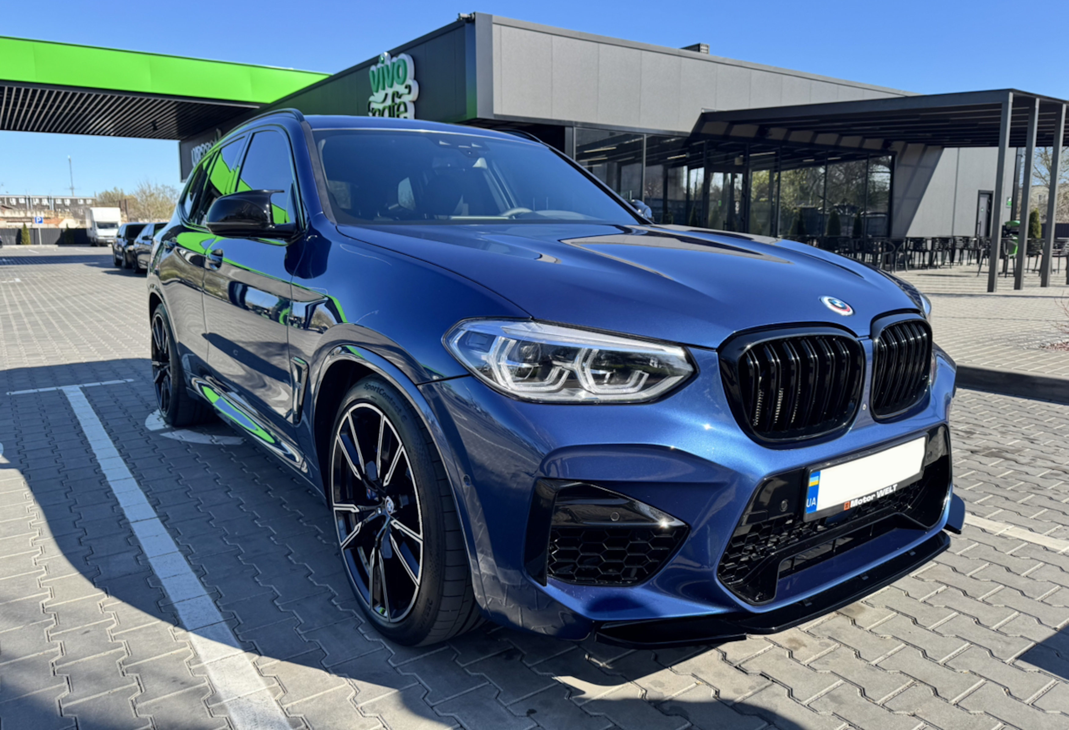 Губа (переднього бампера) Чорний глянець (Rock Style) на BMW X3 G01 2018-2022 року 6