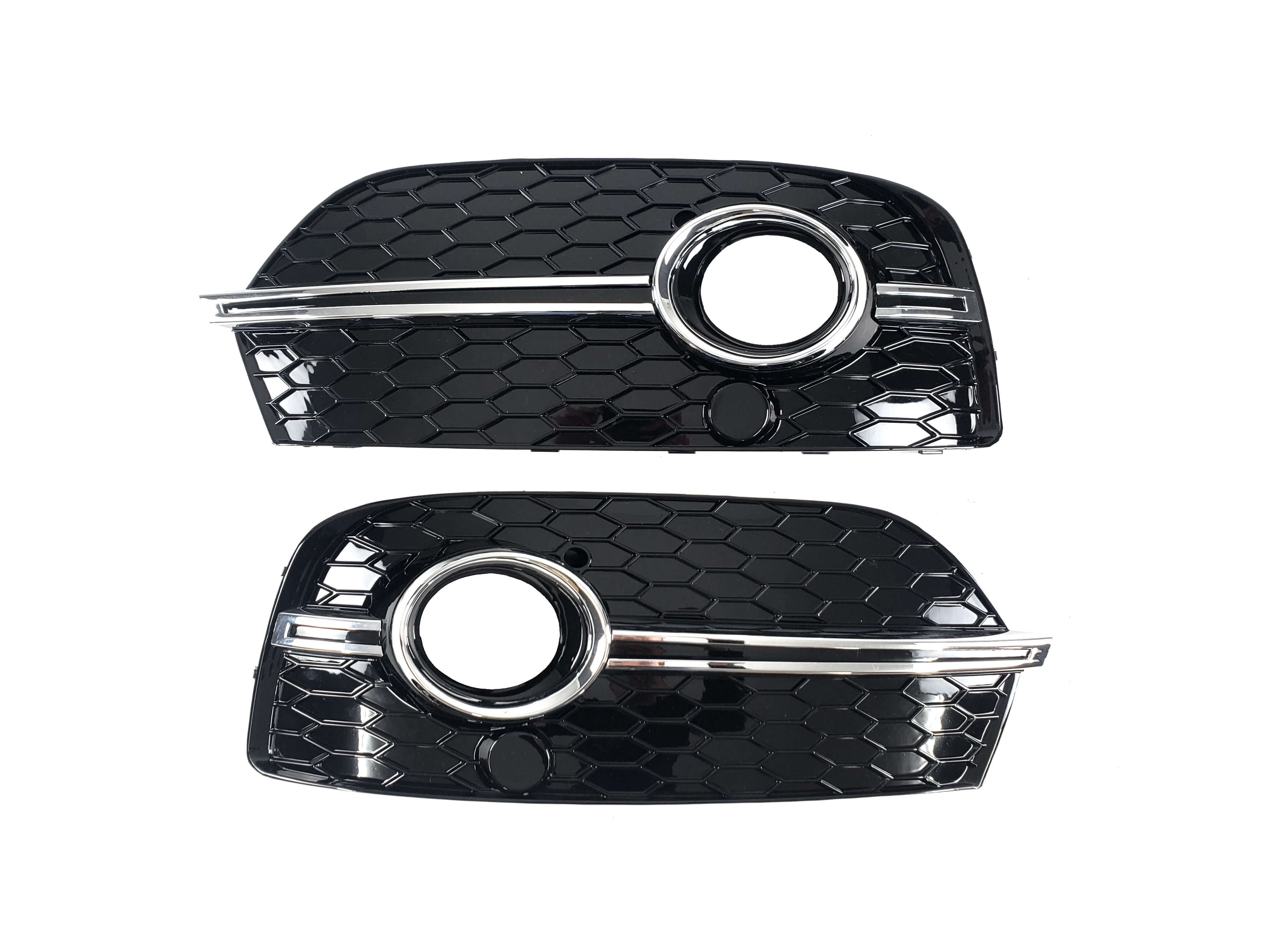 Решітки в бампер Chrome Black (стиль RSQ3 під туманки) на Audi Q3 8U 2011-2014 року