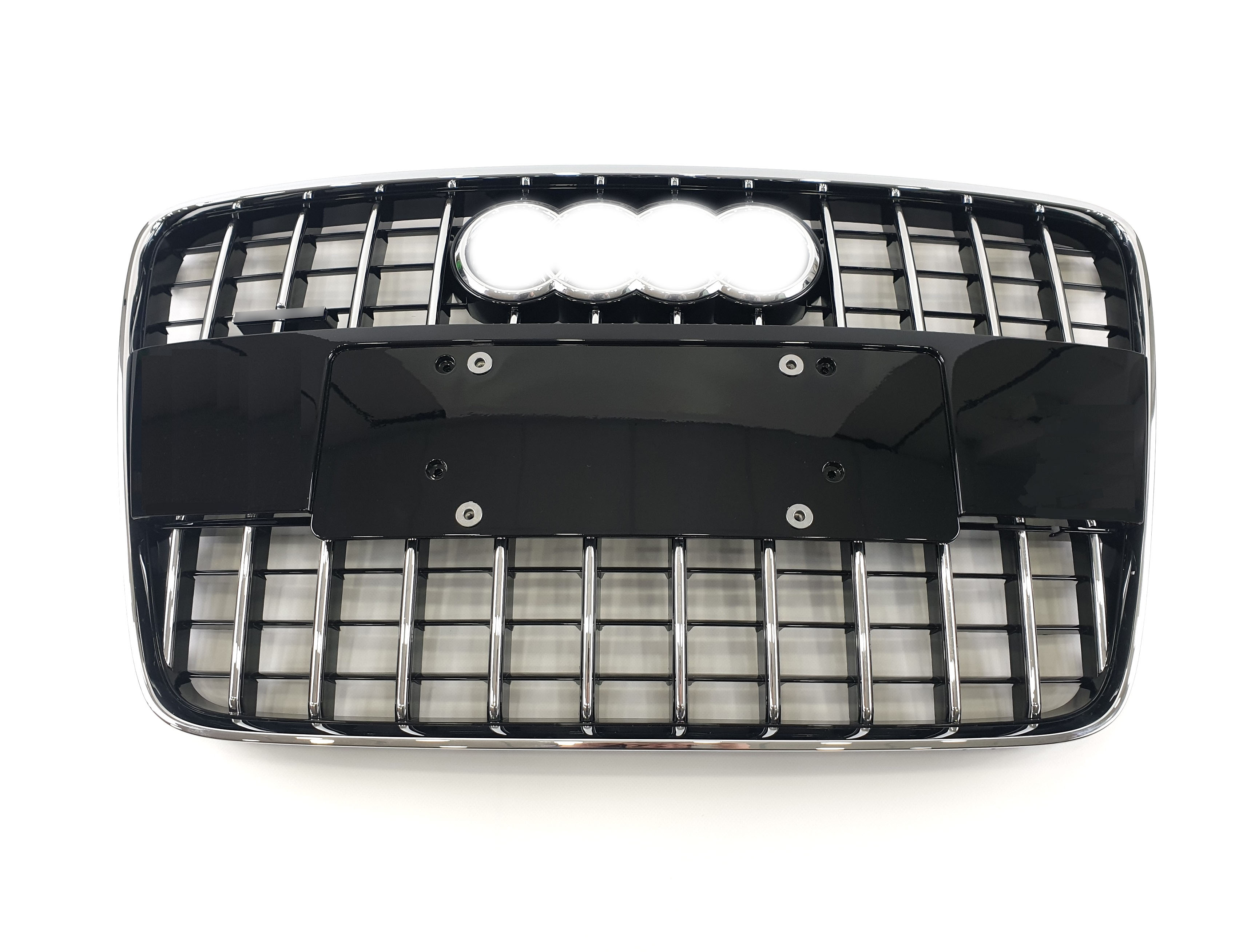 Решітка радіатора Chrome Black (в стилі SQ7) на Audi Q7 4L 2005-2015 року 2