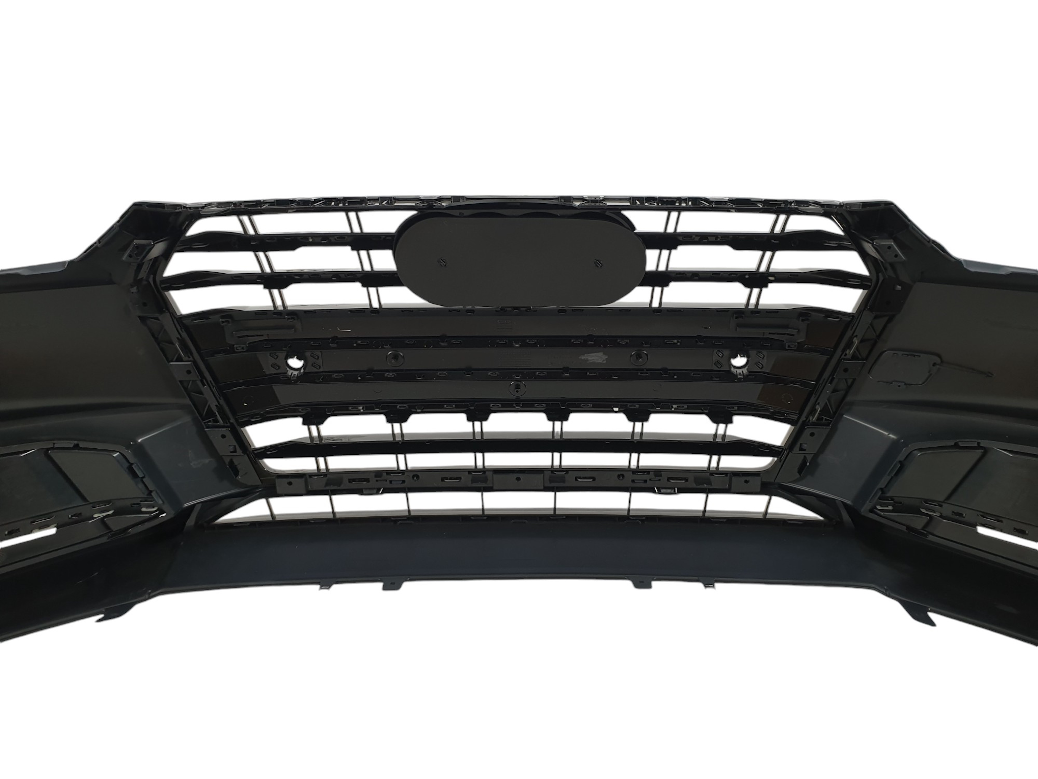 Передній бампер (стиль S4) під дистронік на Audi A4 B9 2015-2019 року 5