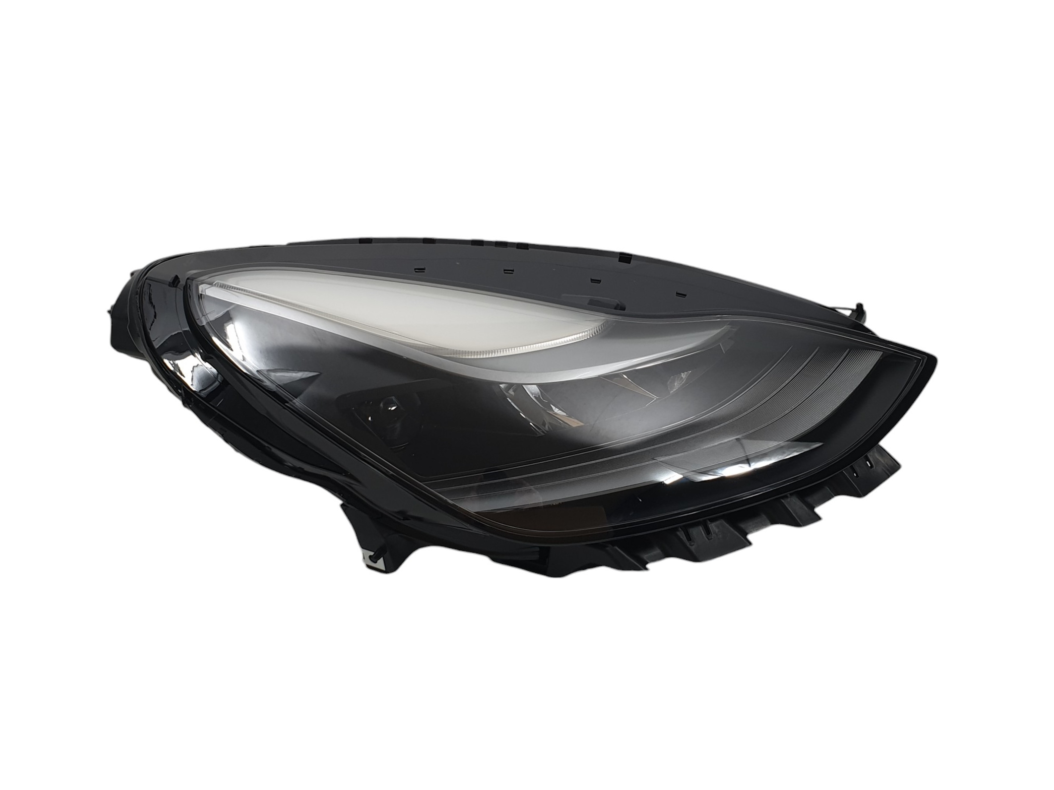 Передні фари LED на Tesla Model Y 2020-2024 року 2