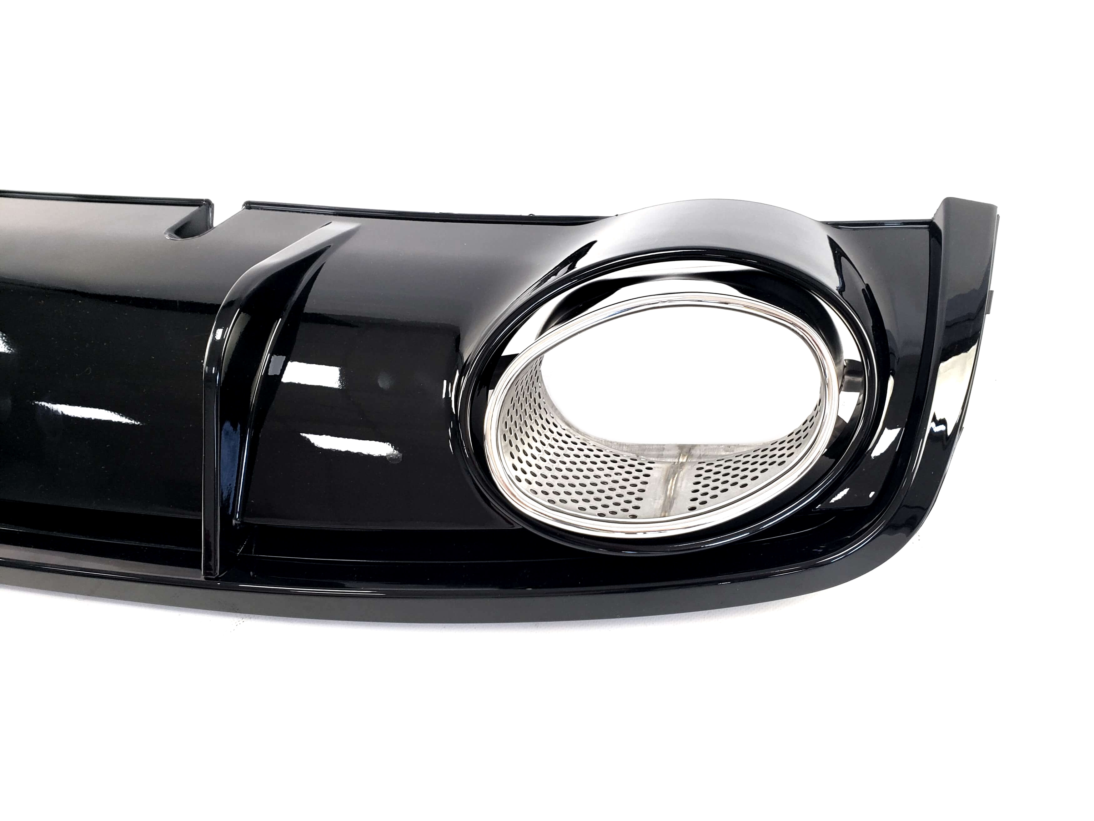 Дифузор (заднього бампера) Full Black / Chrome Pipe (в стилі RS4) на Audi A4 B8 2011-2015 року 4