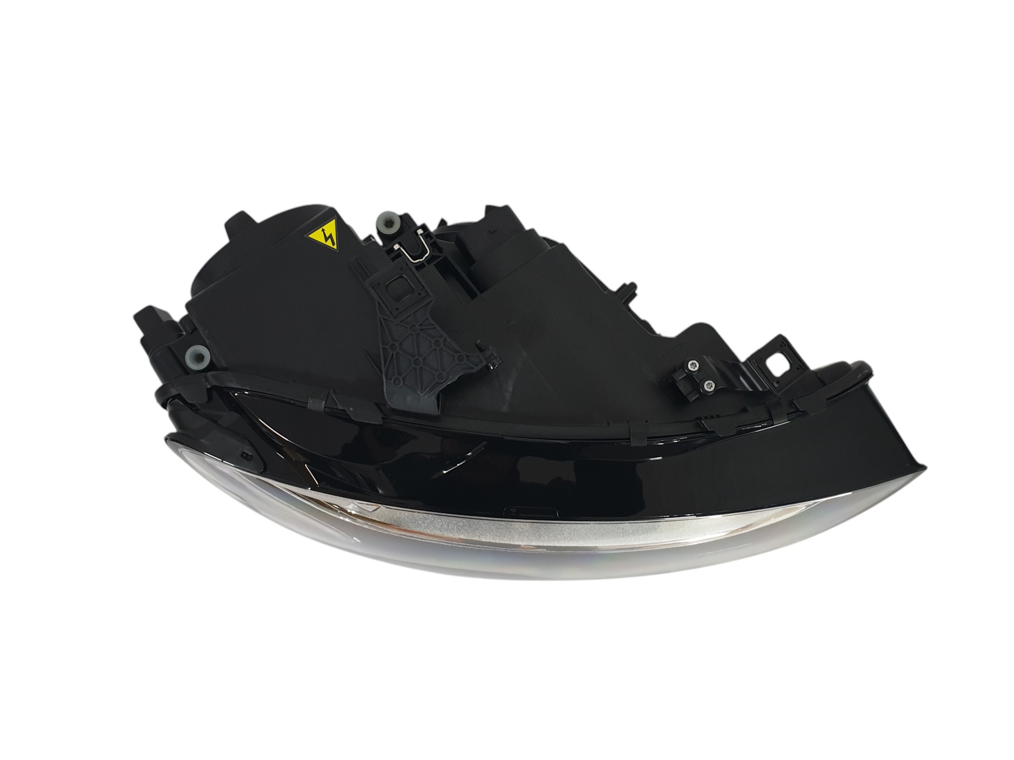Передні фари (Bi-Xenon) заміна галогену на Audi A4 B8 2011-2015 року 3
