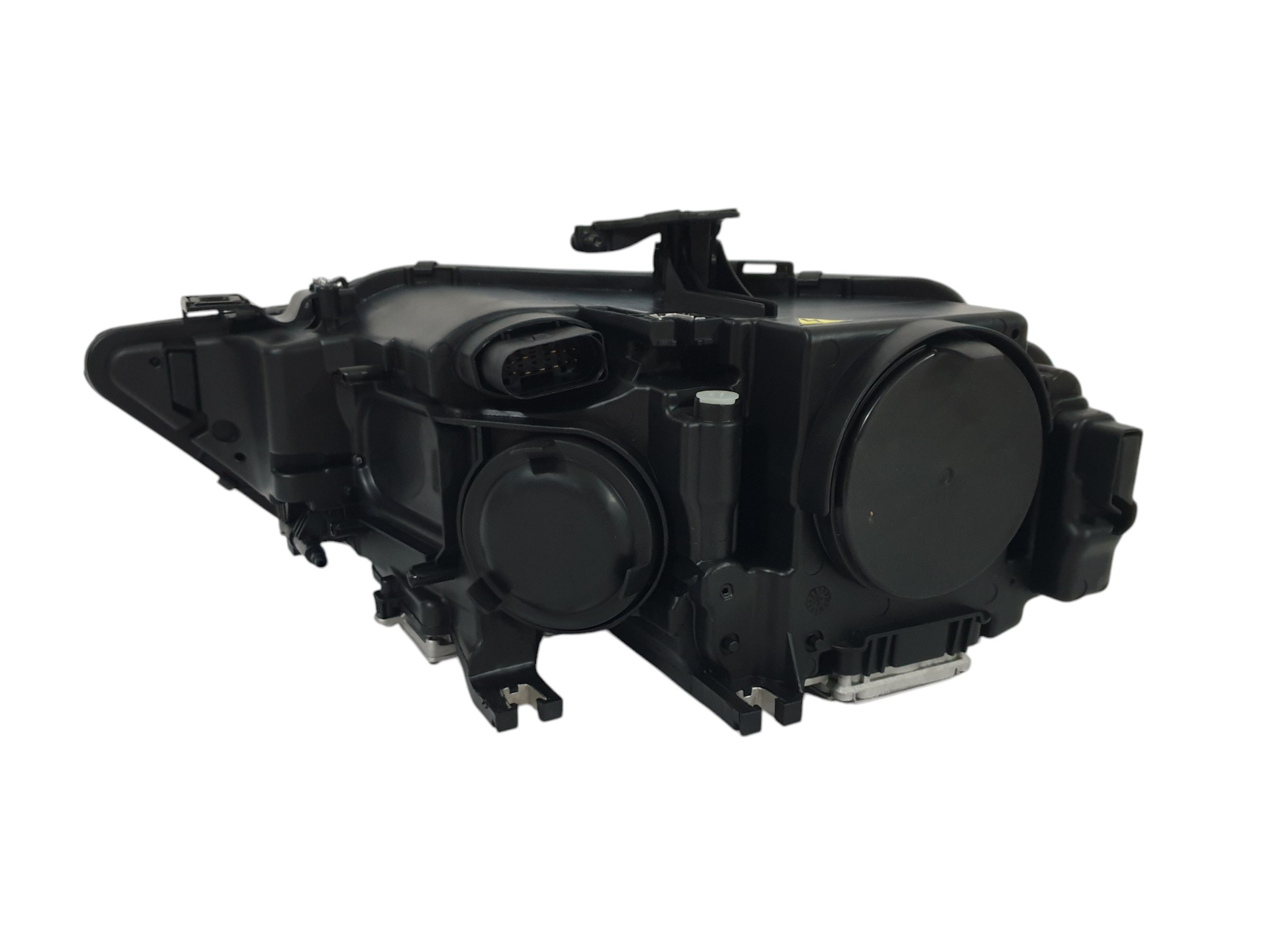 Передні фари (Bi-Xenon) заміна галогену на Audi A4 B8 2011-2015 року 4