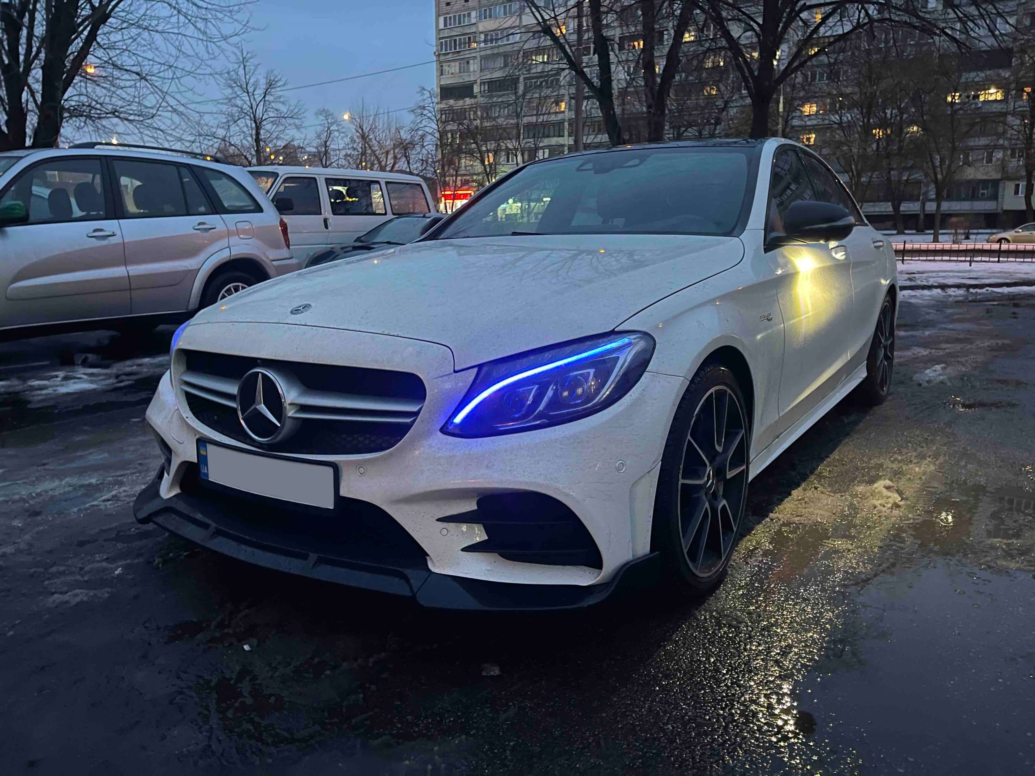 Губа (переднього бампера) Чорний глянець (стиль Brabus) на Mercedes-Benz C-Class W205 2018-2021 року 3