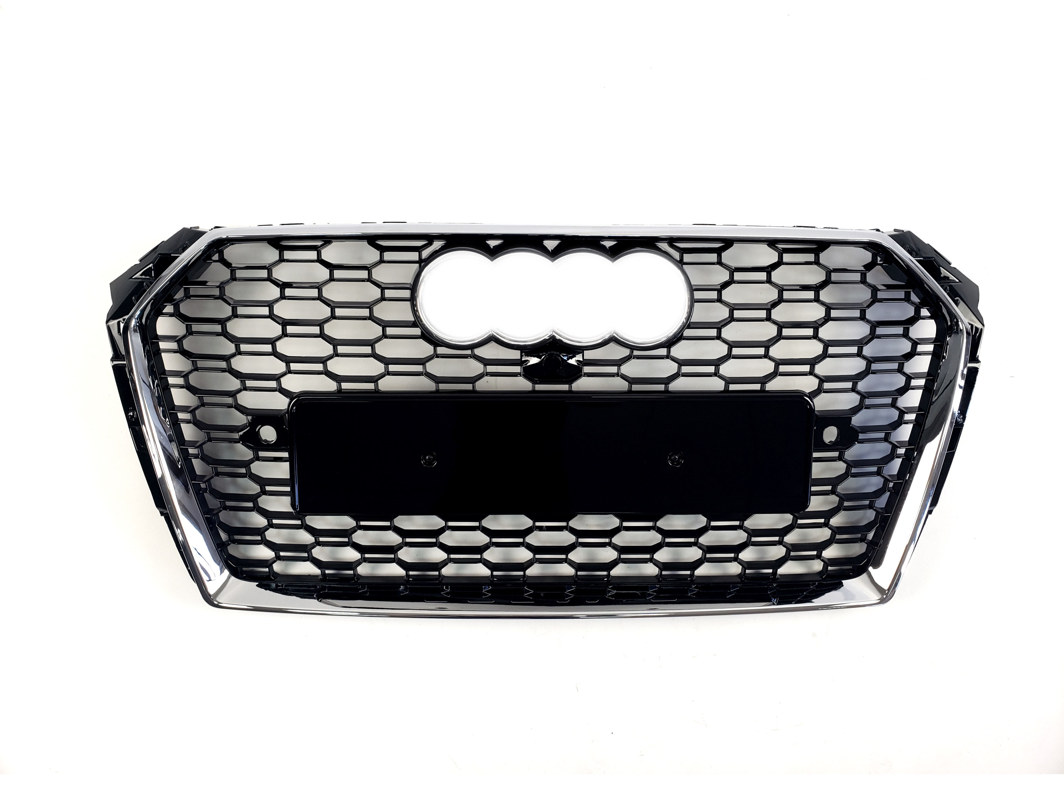 Решітка радіатора Chrome Black (в стилі RS4) на Audi A4 B9 2015-2019 року