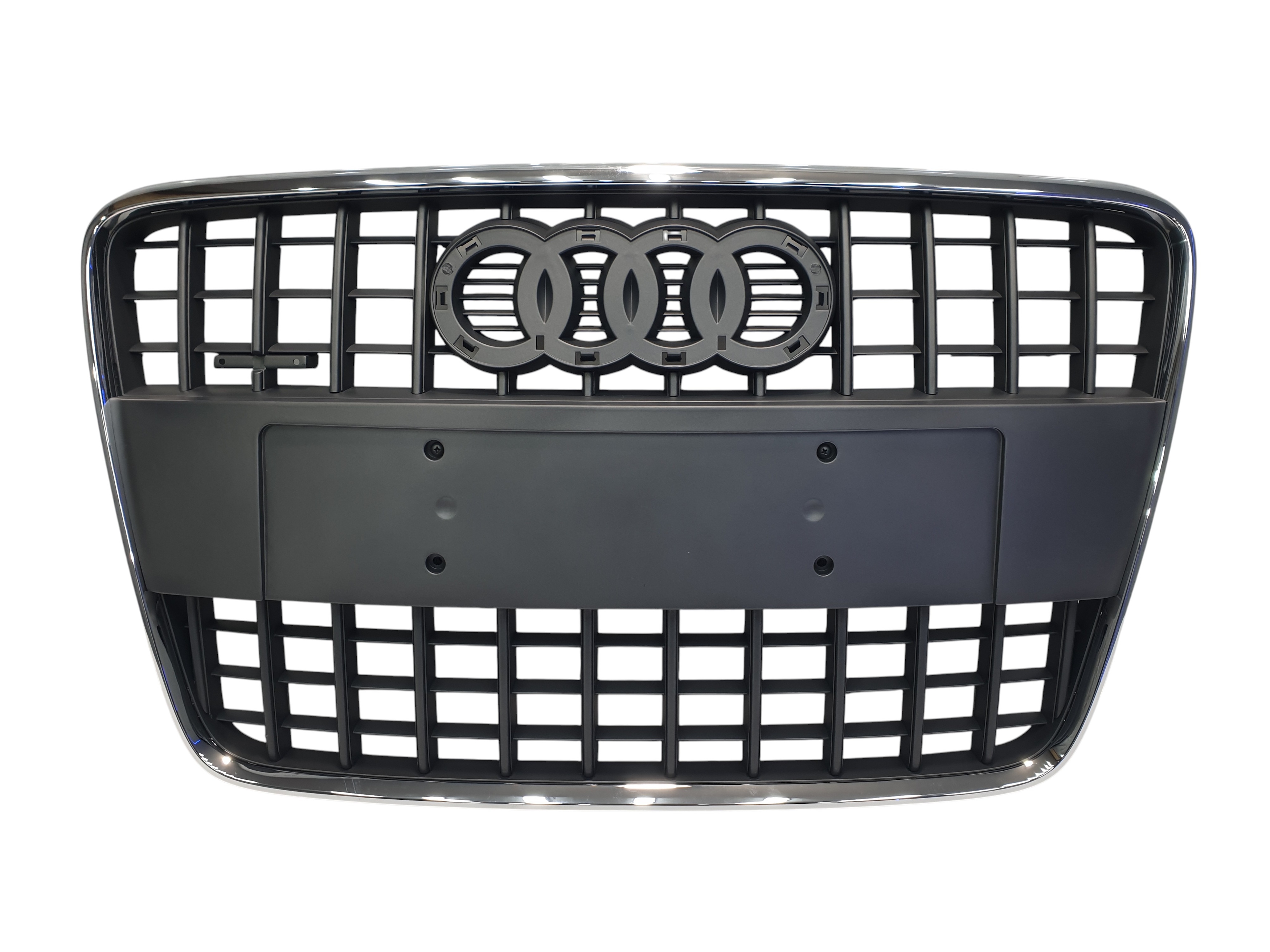 Решітка радіатора Gray Chrome (в стилі SQ7) на Audi Q7 4L 2005-2015 року