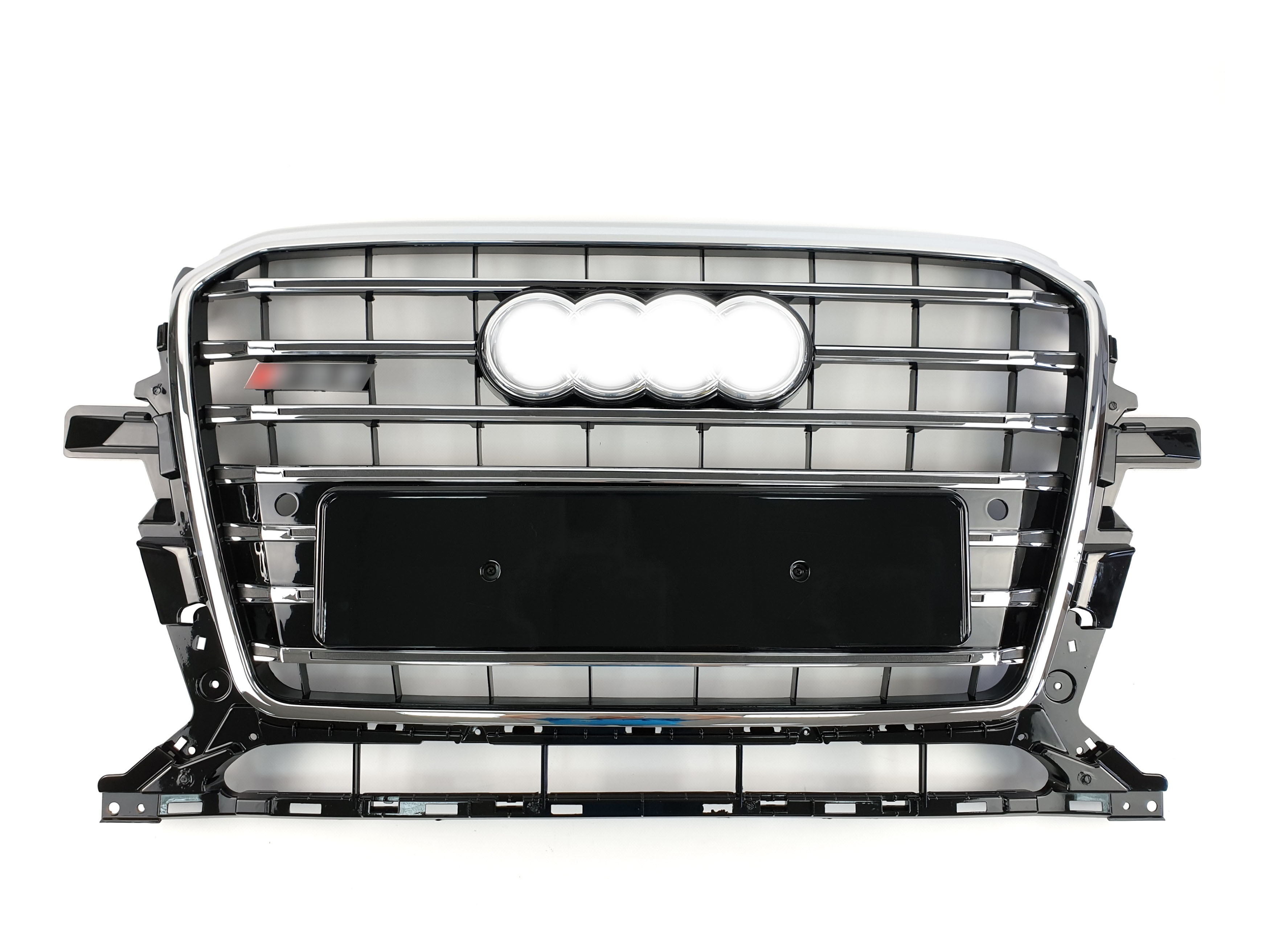 Решітка радіатора Chrome Black (в стилі SQ5) на Audi Q5 8R 2012-2016 року