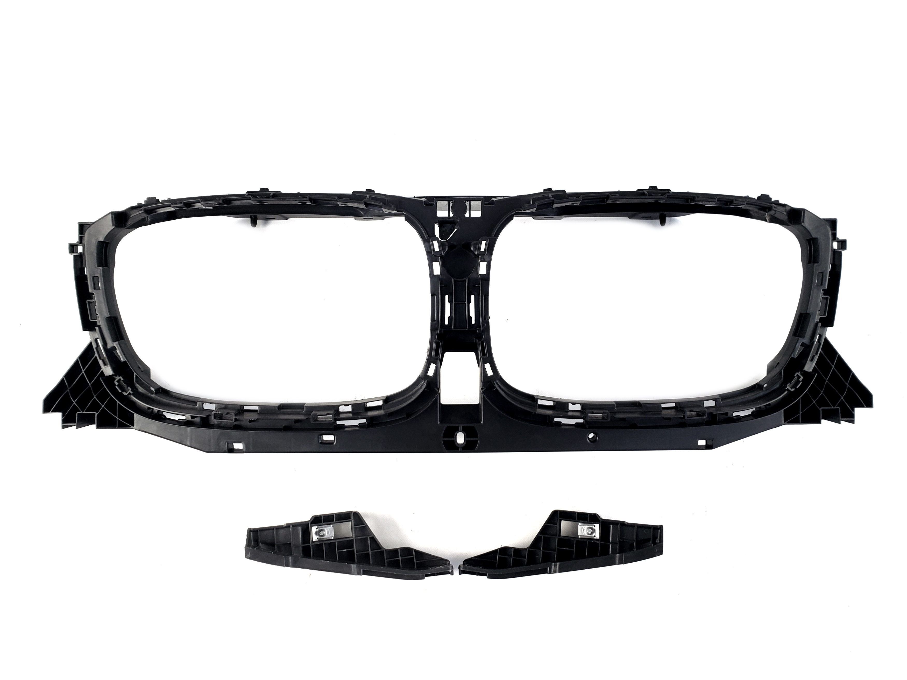 Повітряна заслонка (жалюзі) на BMW X3 G01 2018-2022 року