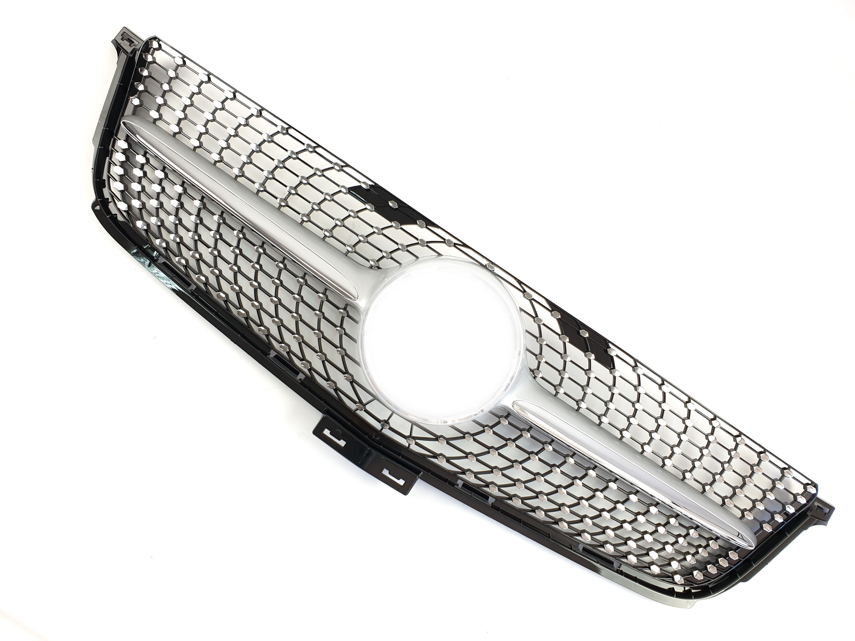 Решітка радіатора Silver Diamond на Mercedes-Benz ML-Class W166 2011-2015 року 3